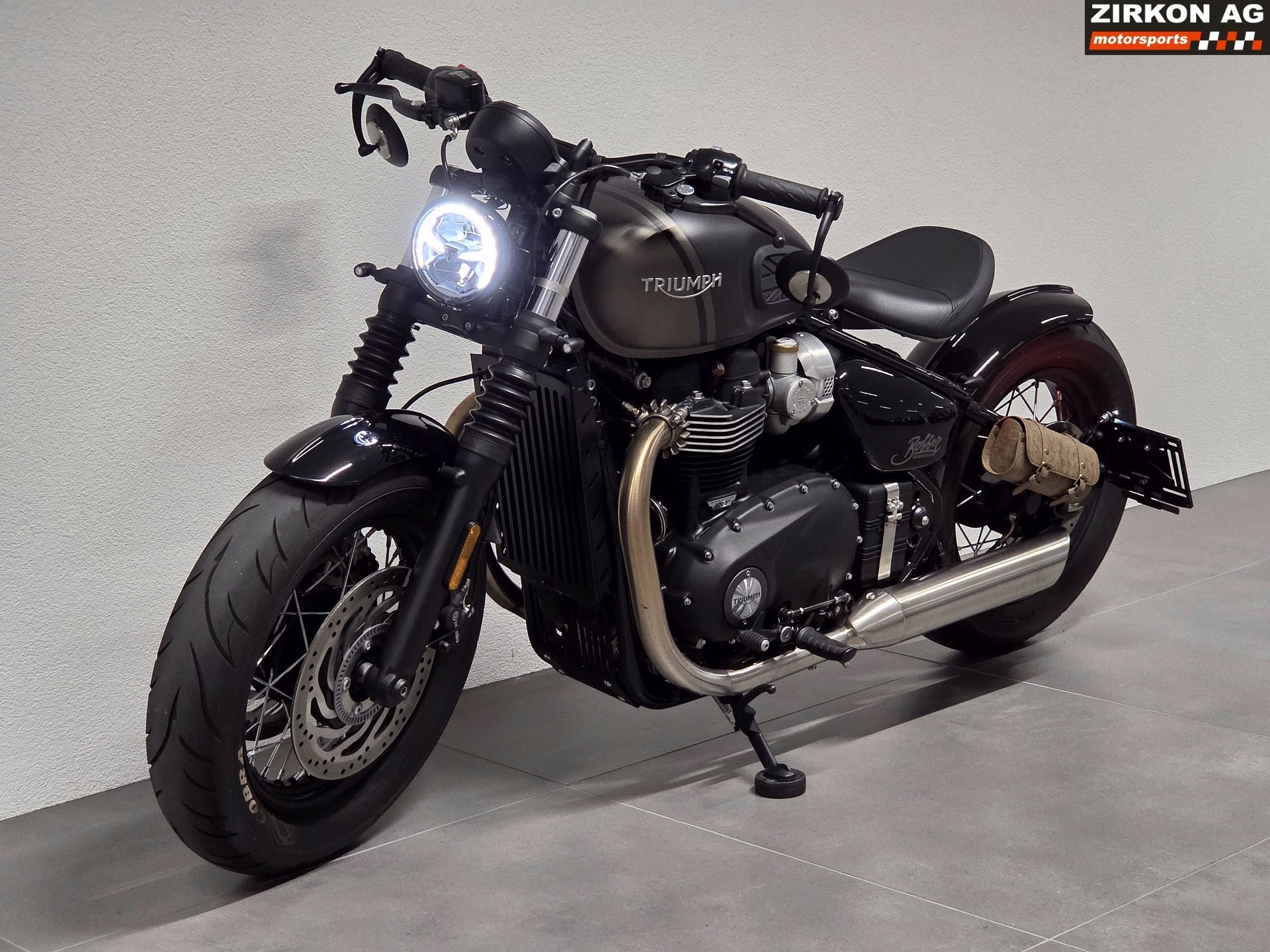 TRIUMPH Bonneville 1200 Bobber Custom (35kW)-image-5