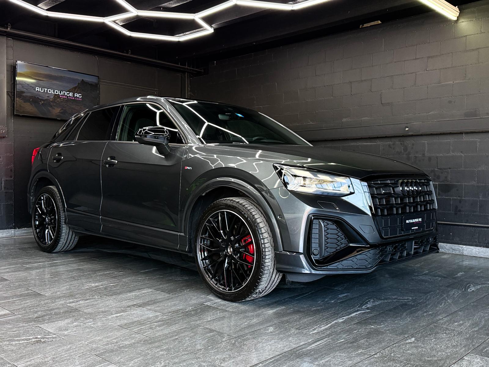AUDI Q2 35 TDI S line quattro S-tronic-showroom-element-2