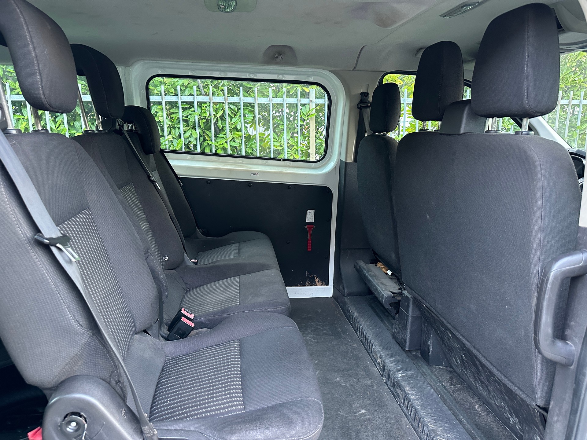 FORD Transit Custom 310 L1H1 Ambiente-image-9