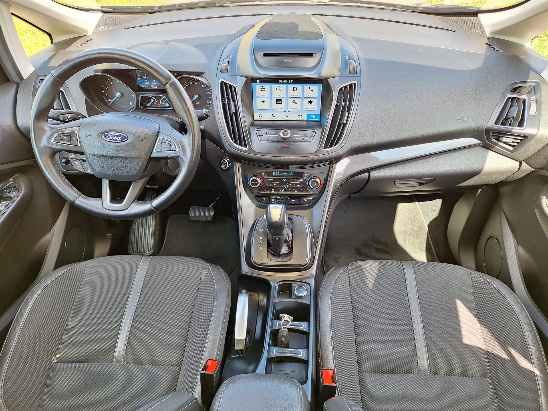 FORD C-Max 1.5 SCTi Titanium X Automat-image-10