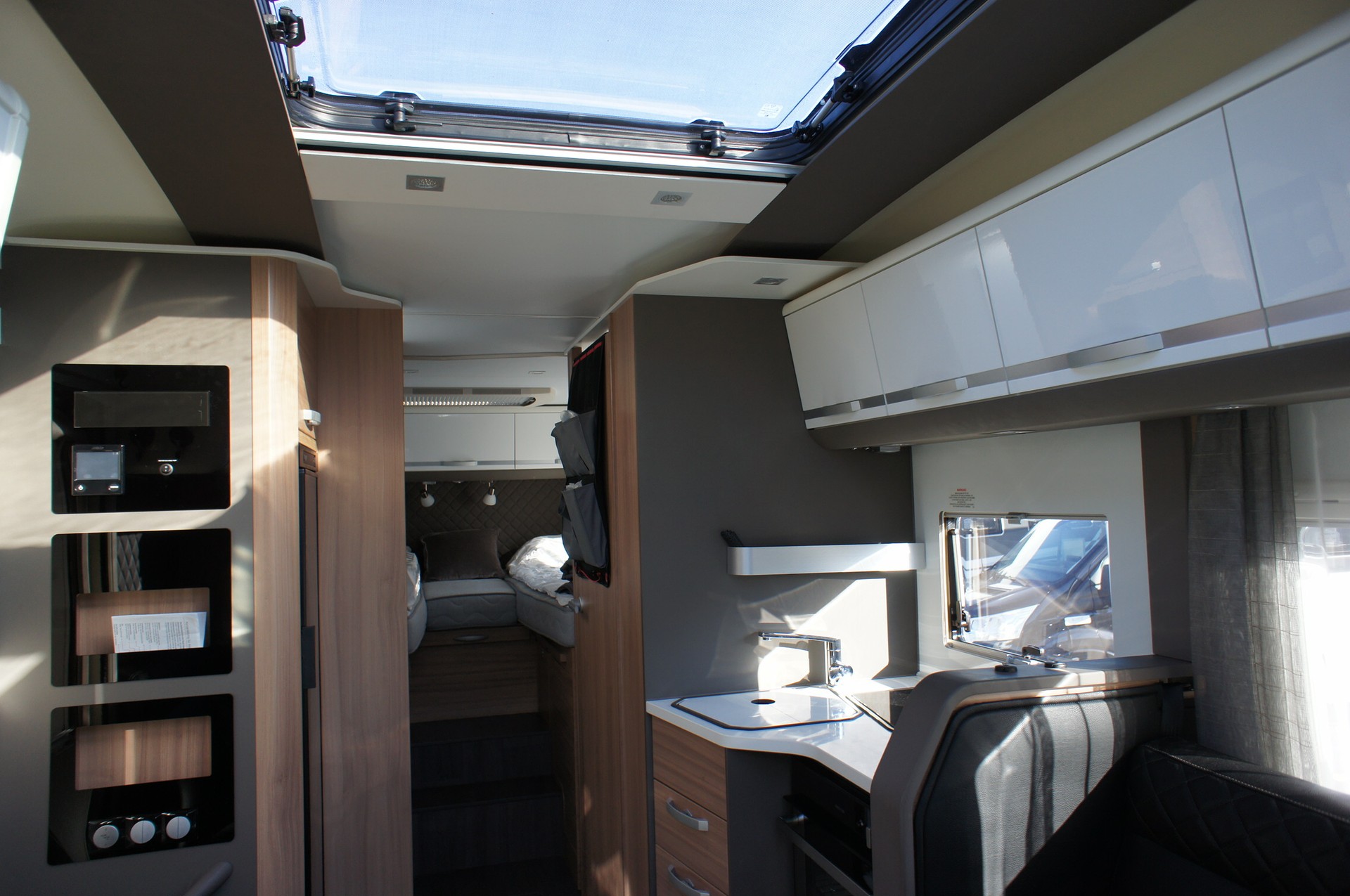ADRIA Coral Supreme 670 DL-image-24