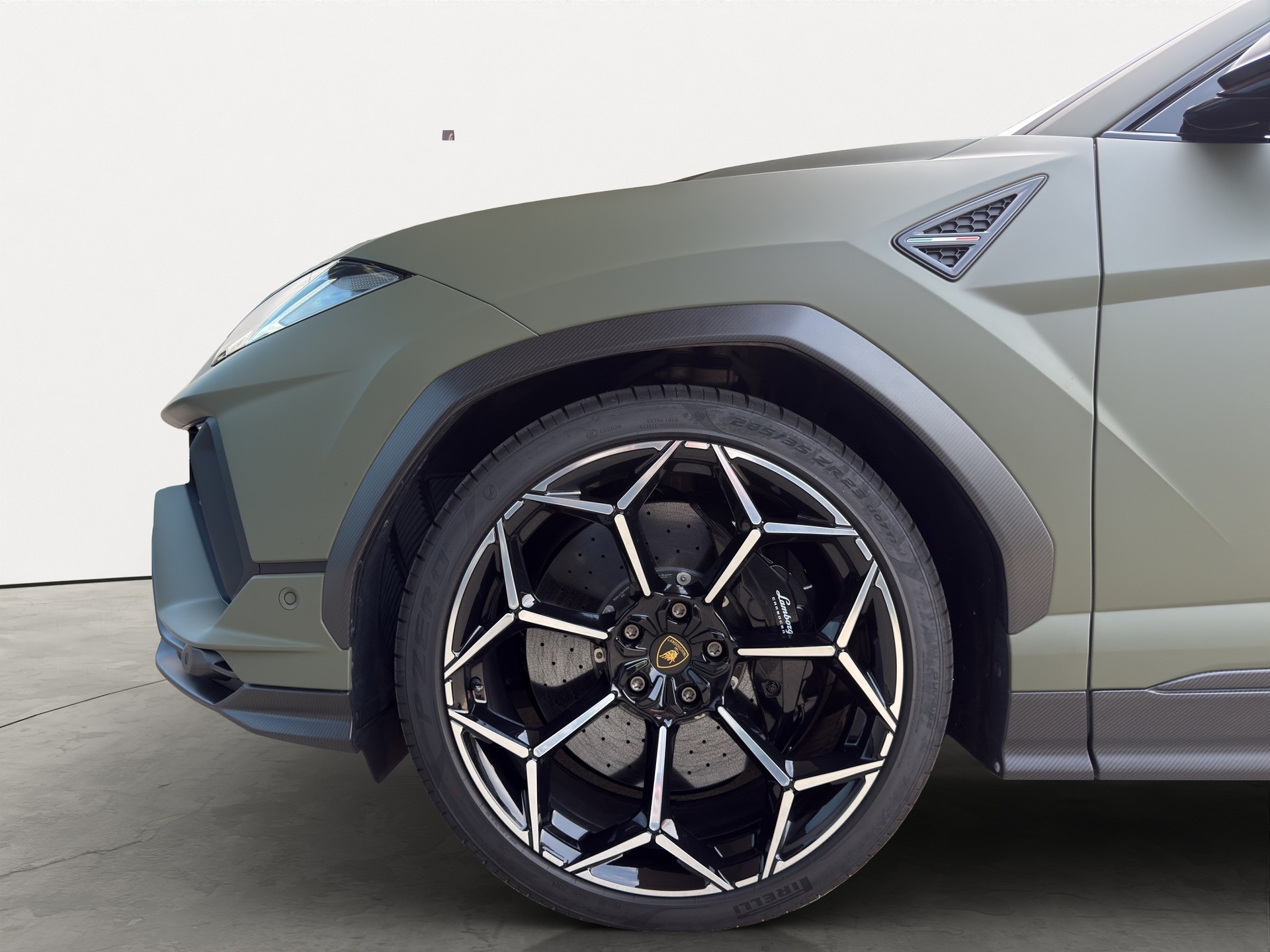 LAMBORGHINI Urus Performante MY24 Selezione Certified Pre-Owned Certifications: 150-point check list Lamborghini Lugano-image-9