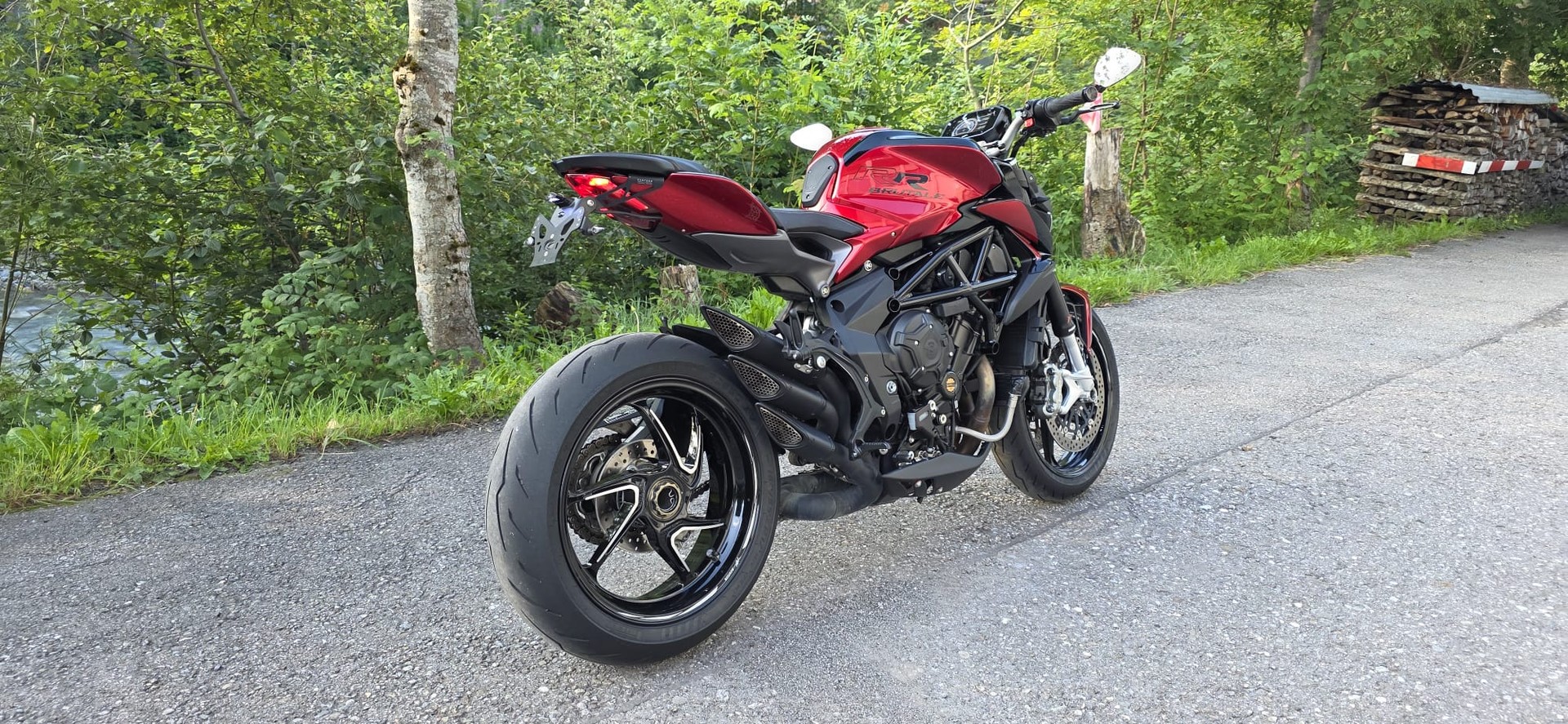 MV AGUSTA B3 Brutale 800 RR-image-1