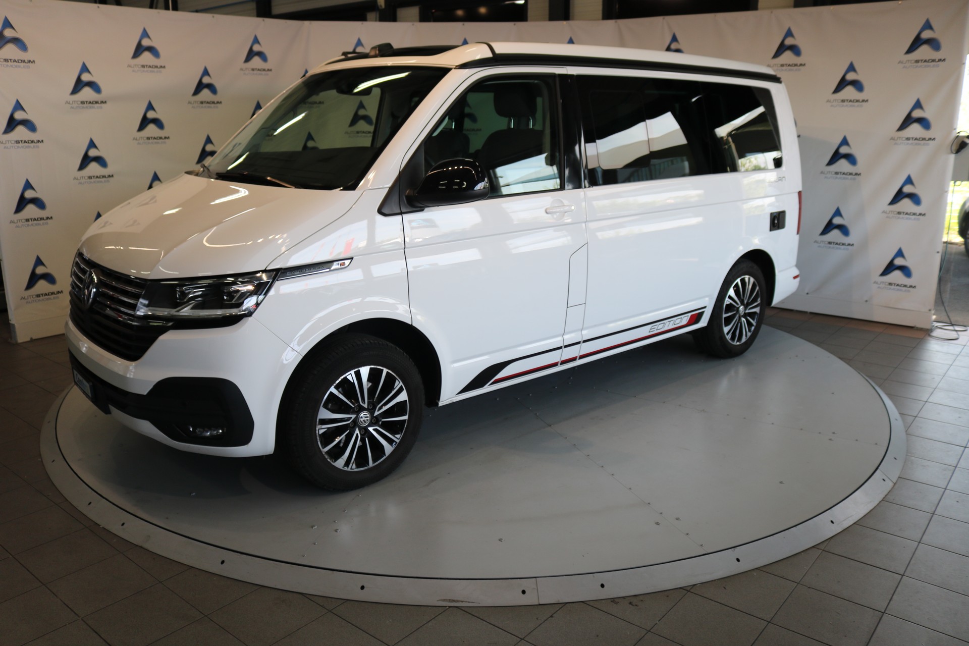 VW T6.1 California 2.0 TDI Ocean DSG-image-12