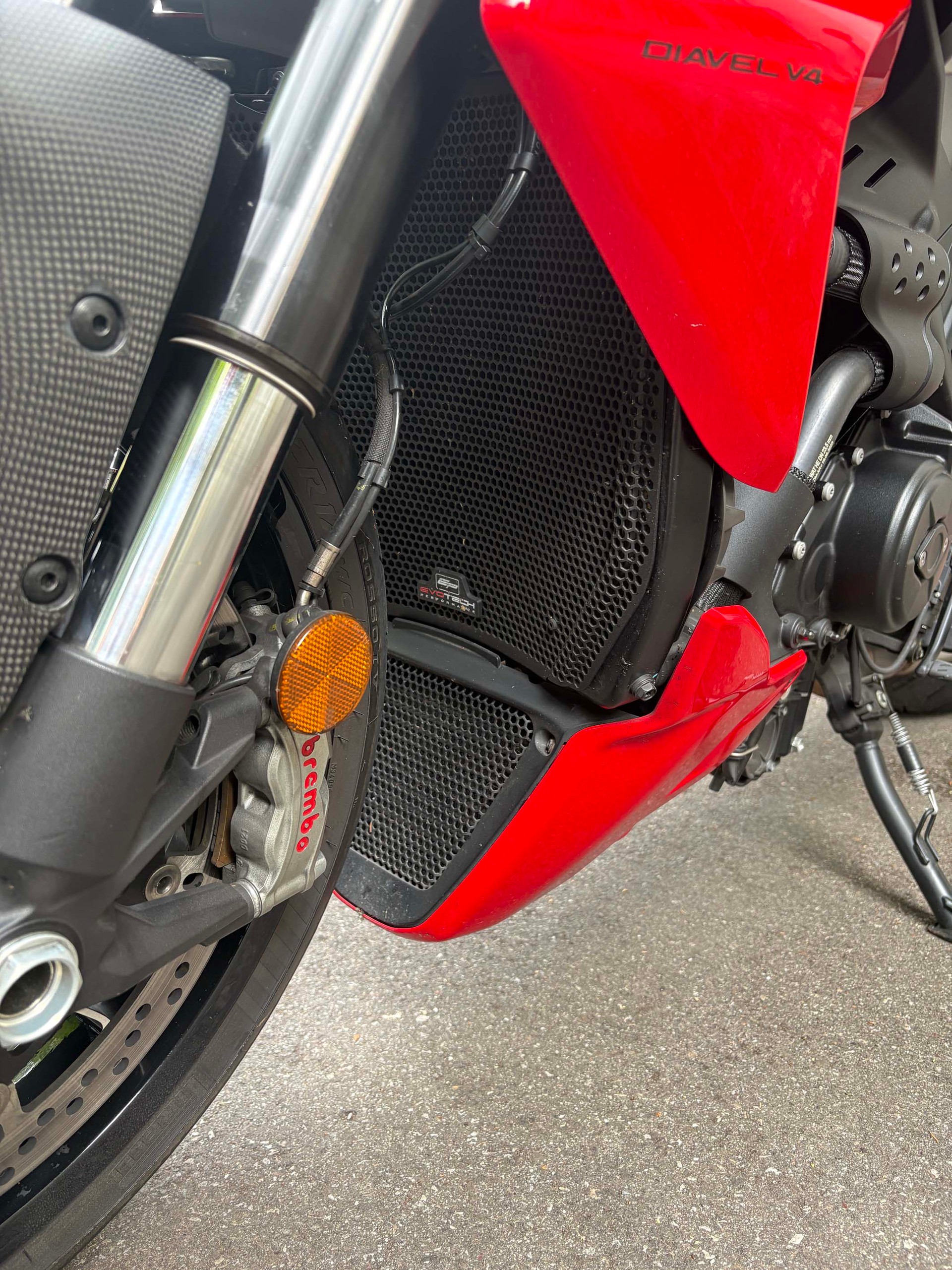 DUCATI Diavel V4-image-7