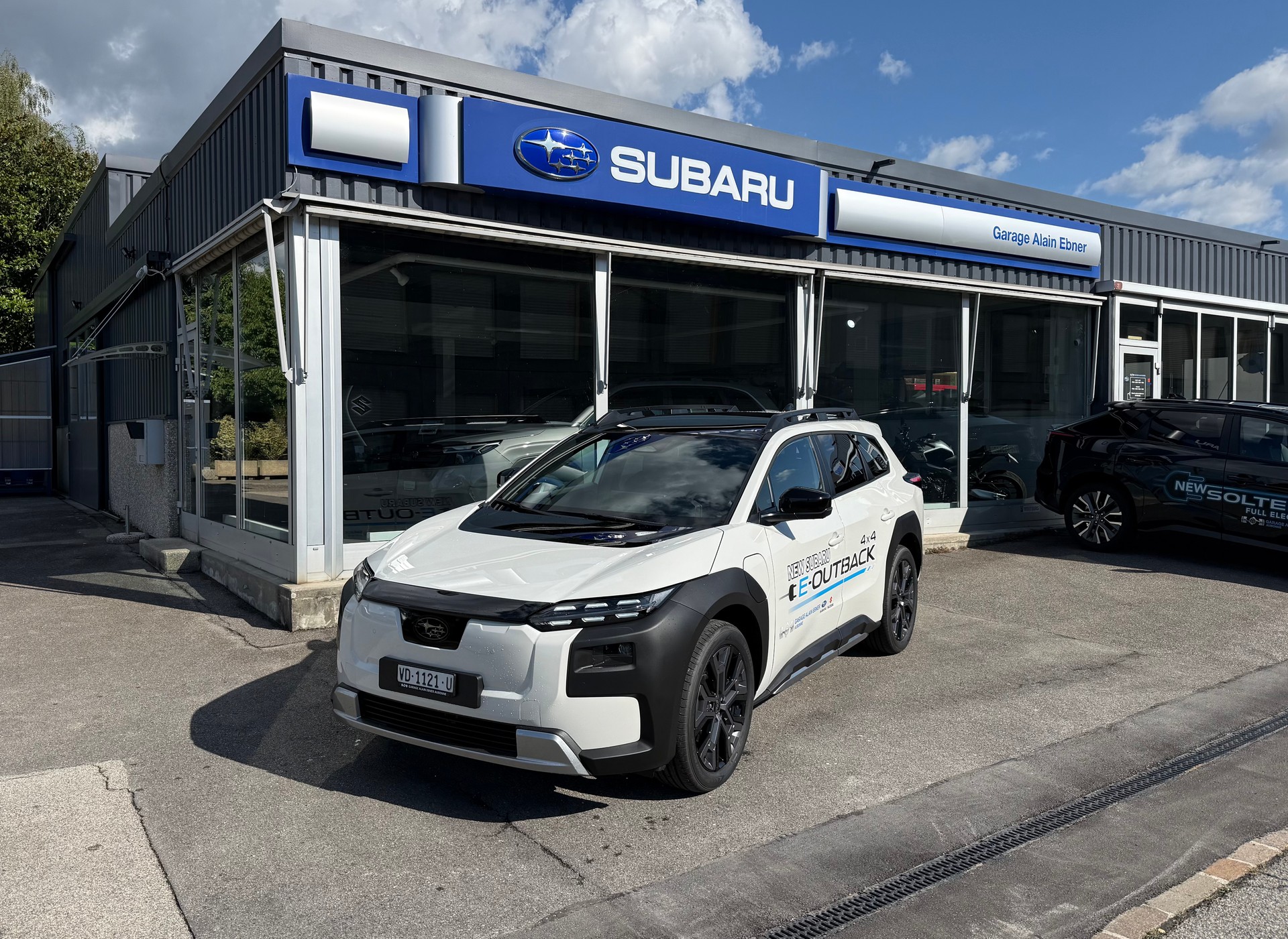 SUBARU e-Outback eV 4x4 Luxury-image-1