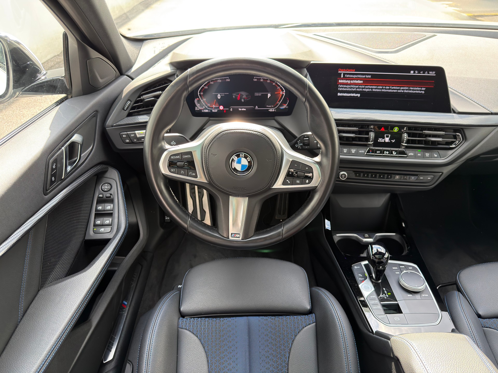 BMW 120d xDrive SAG M-Sportpaket-image-12