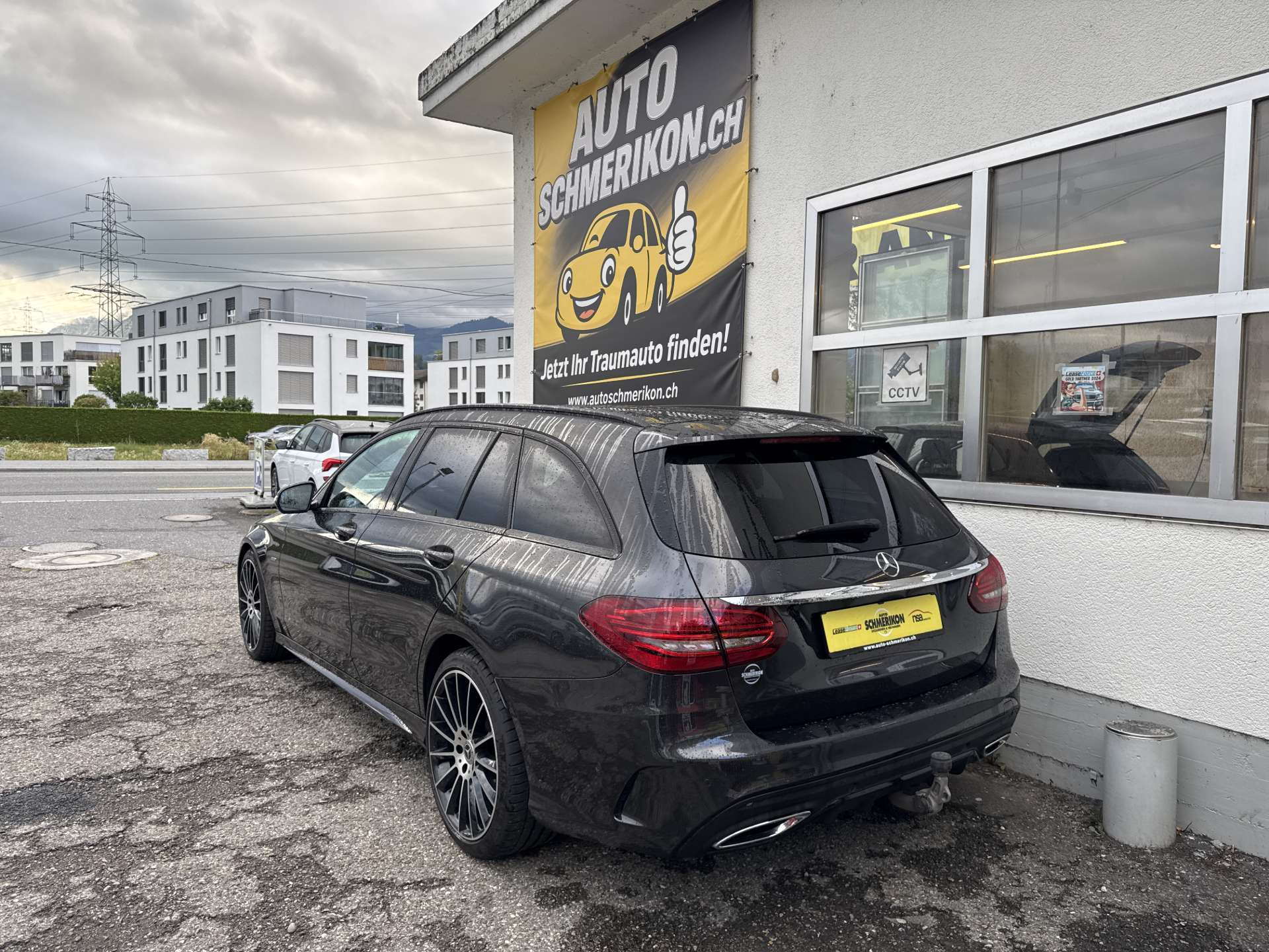 MERCEDES-BENZ C 220 d AMG Line G-Tronic Automat-image-2