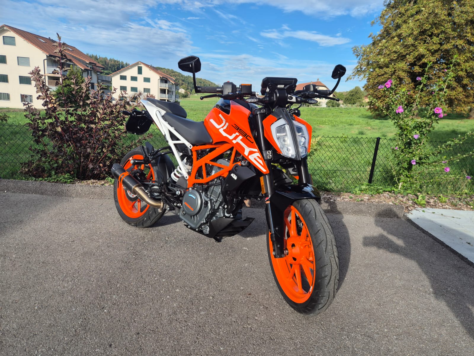 KTM 390 Duke ABS-image-1