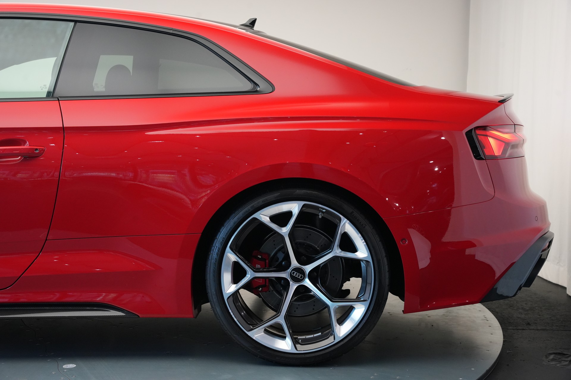 AUDI RS5 Coupé 2.9 TFSI quattro tiptronic *Competition Plus* *Carbon Paket*-image-51