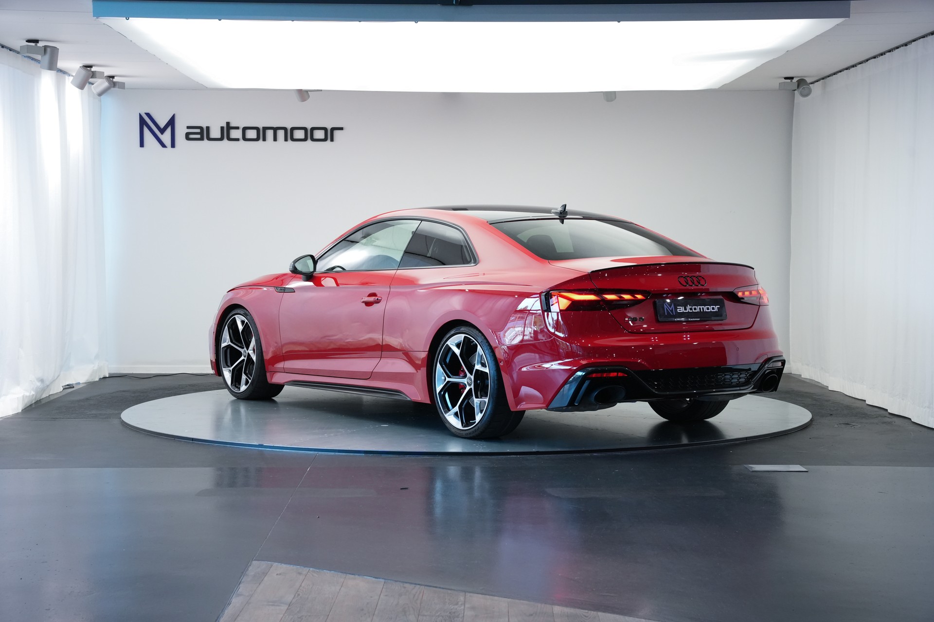 AUDI RS5 Coupé 2.9 TFSI quattro tiptronic *Competition Plus* *Carbon Paket*-image-6