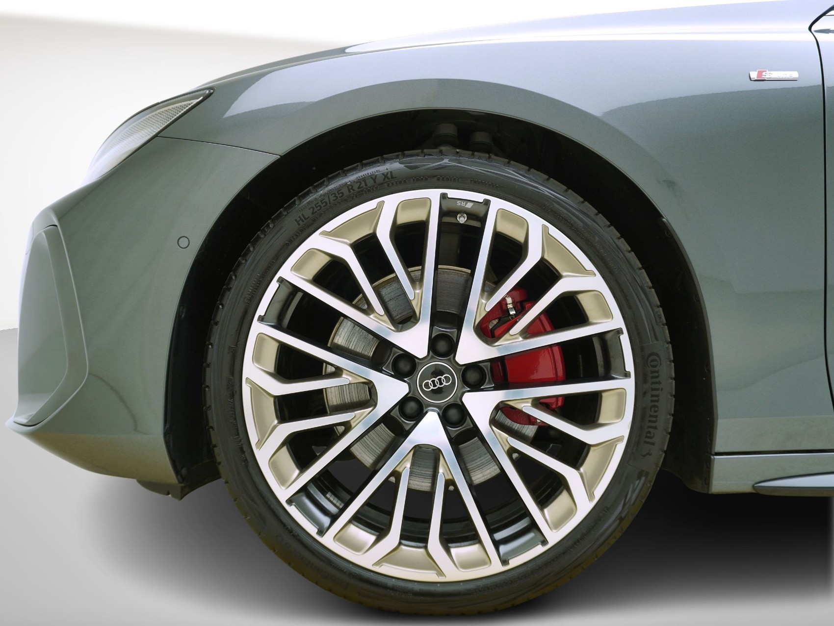 AUDI A6 Avant 3.0 V6 TFSI S line quattro S-Tronic **Audi Werksgarantie bis 03/2030**-image-6
