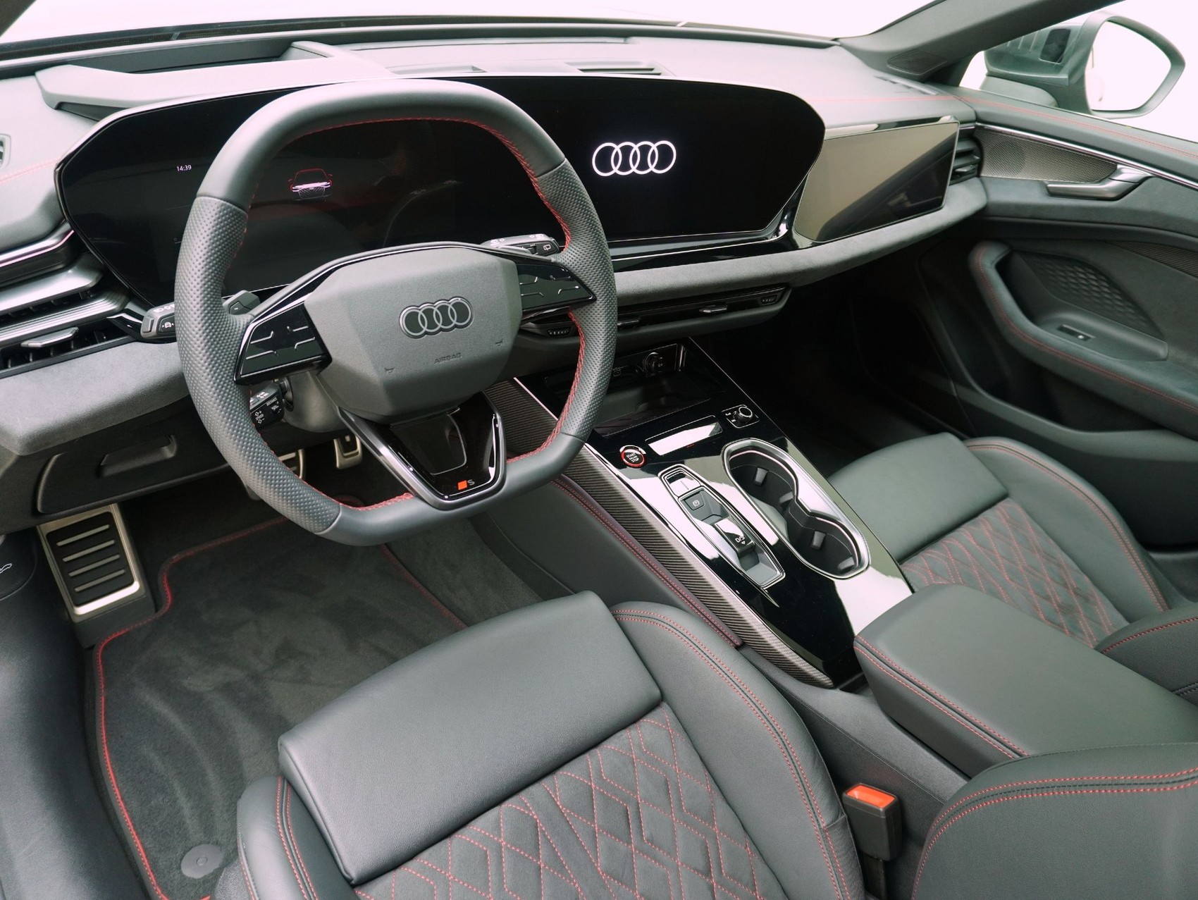 AUDI A6 Avant 3.0 V6 TFSI S line quattro S-Tronic **Audi Werksgarantie bis 03/2030**-image-9