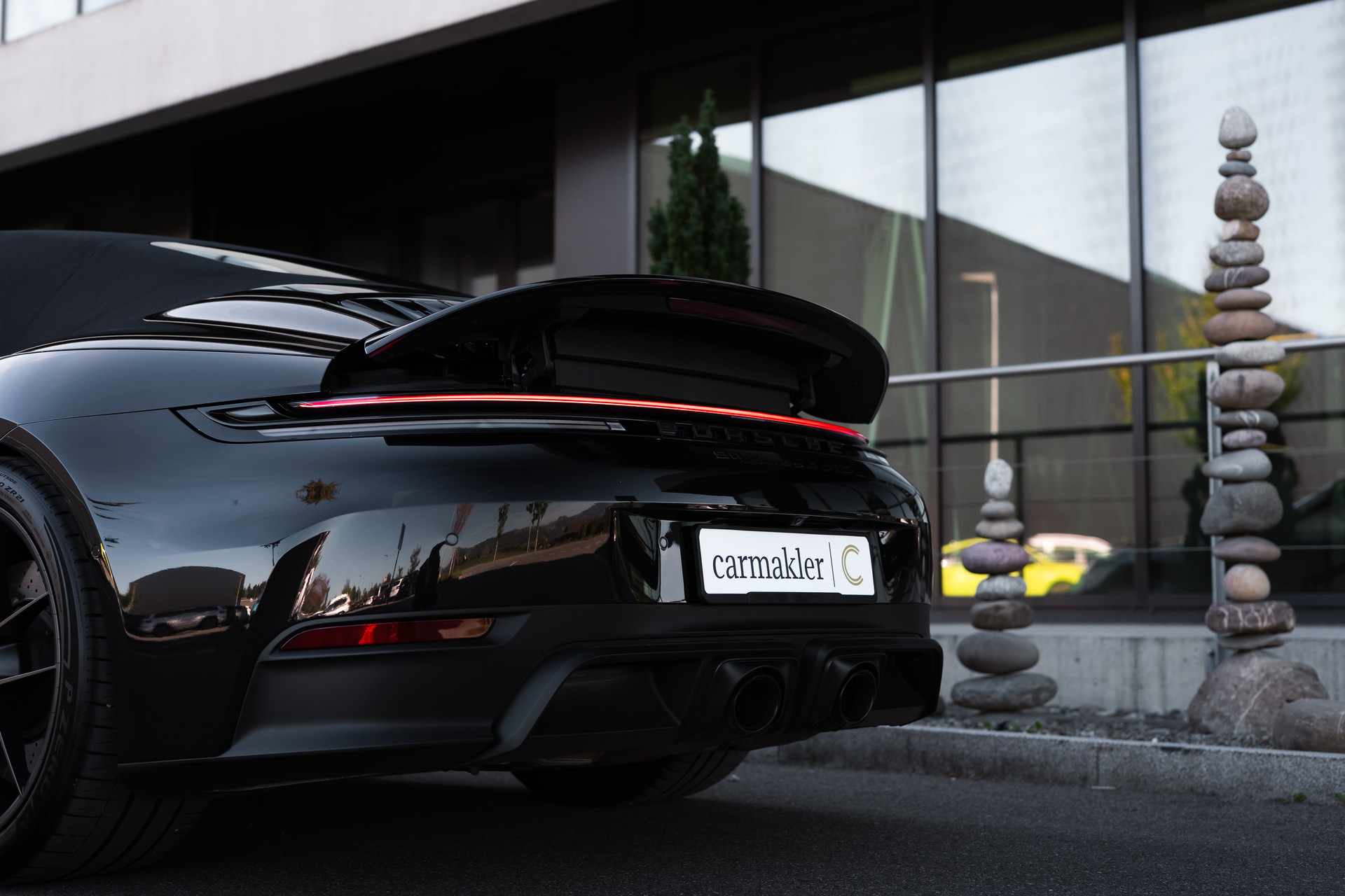 PORSCHE 911 Carrera 4 Cabriolet GTS PDK-image-15