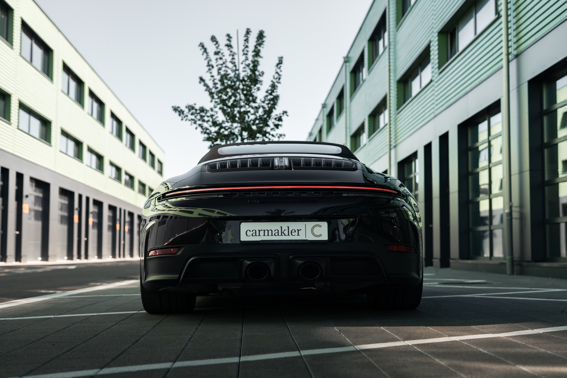 PORSCHE 911 Carrera 4 Cabriolet GTS PDK-image-27