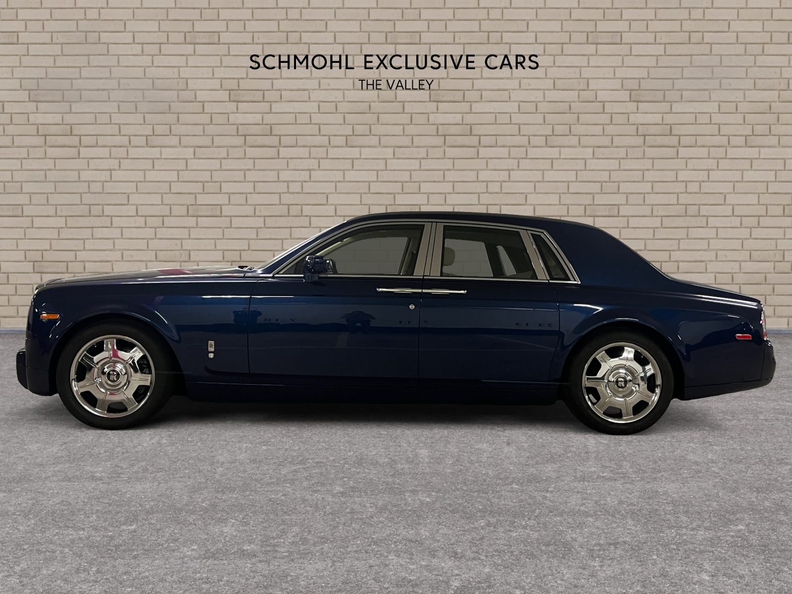 ROLLS-ROYCE Phantom 6.7 V12