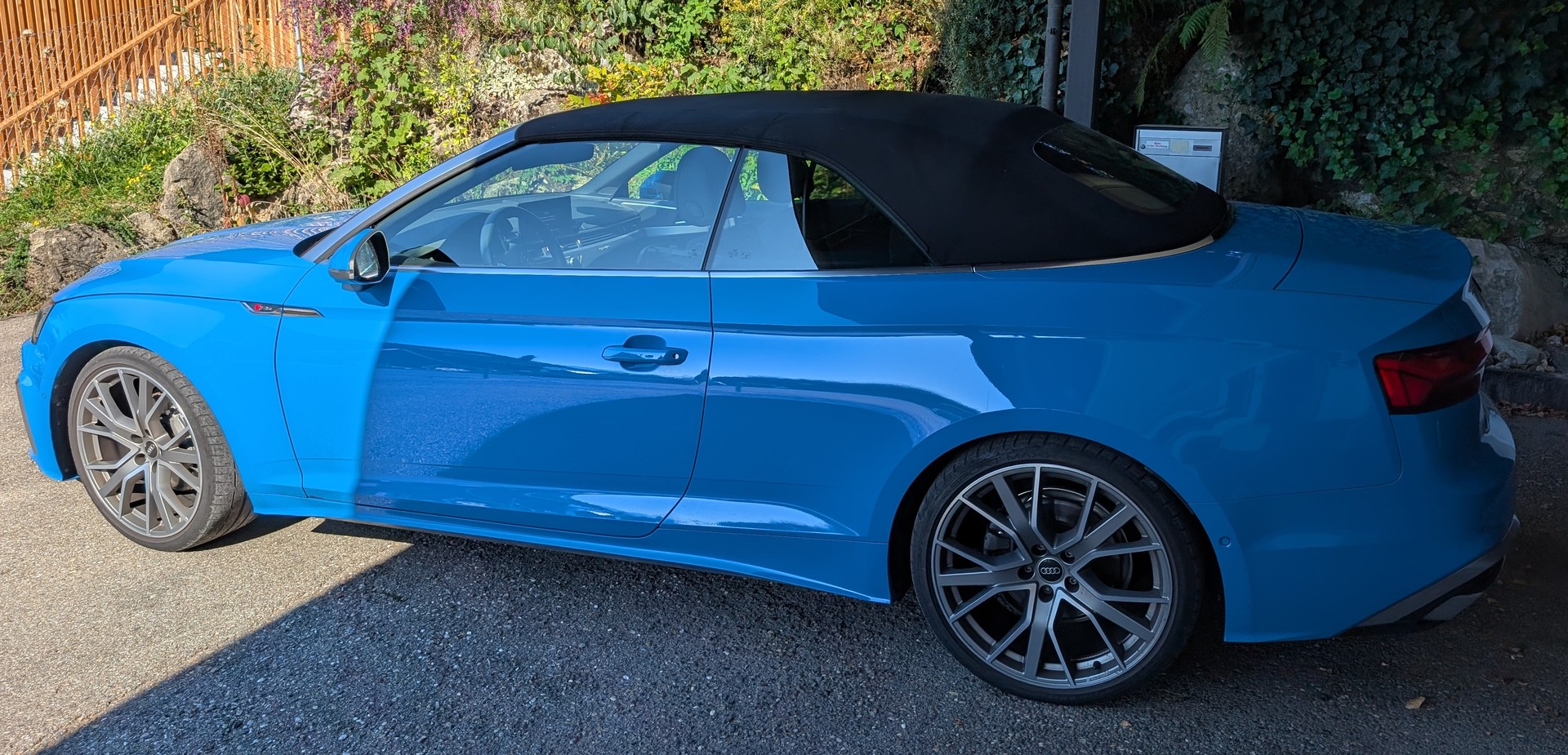 AUDI 2.0 40 TFSI S Line quattro S-Tronic-image-1