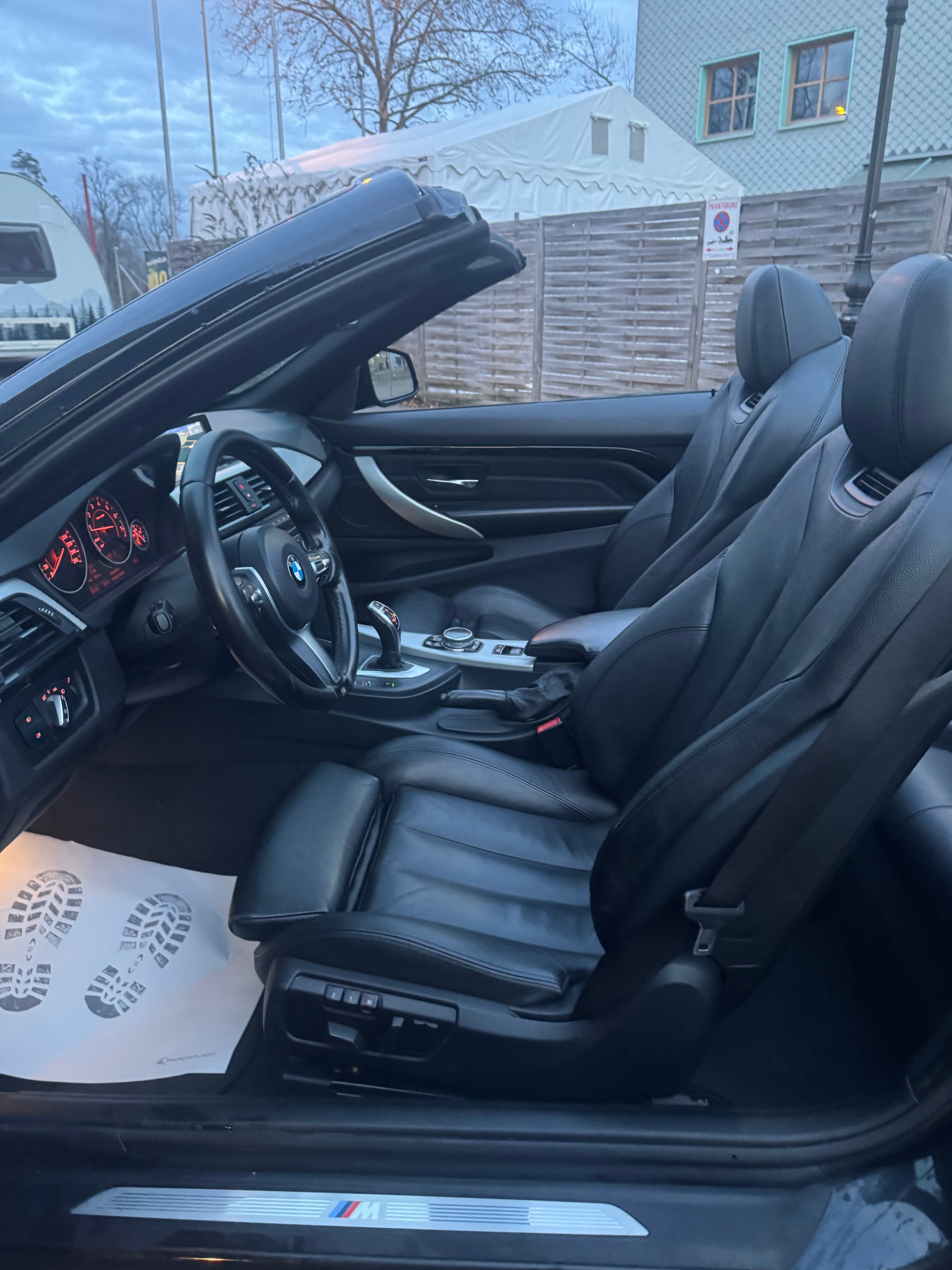 BMW 428i Cabriolet xDrive M-SPORT Steptronic-image-9