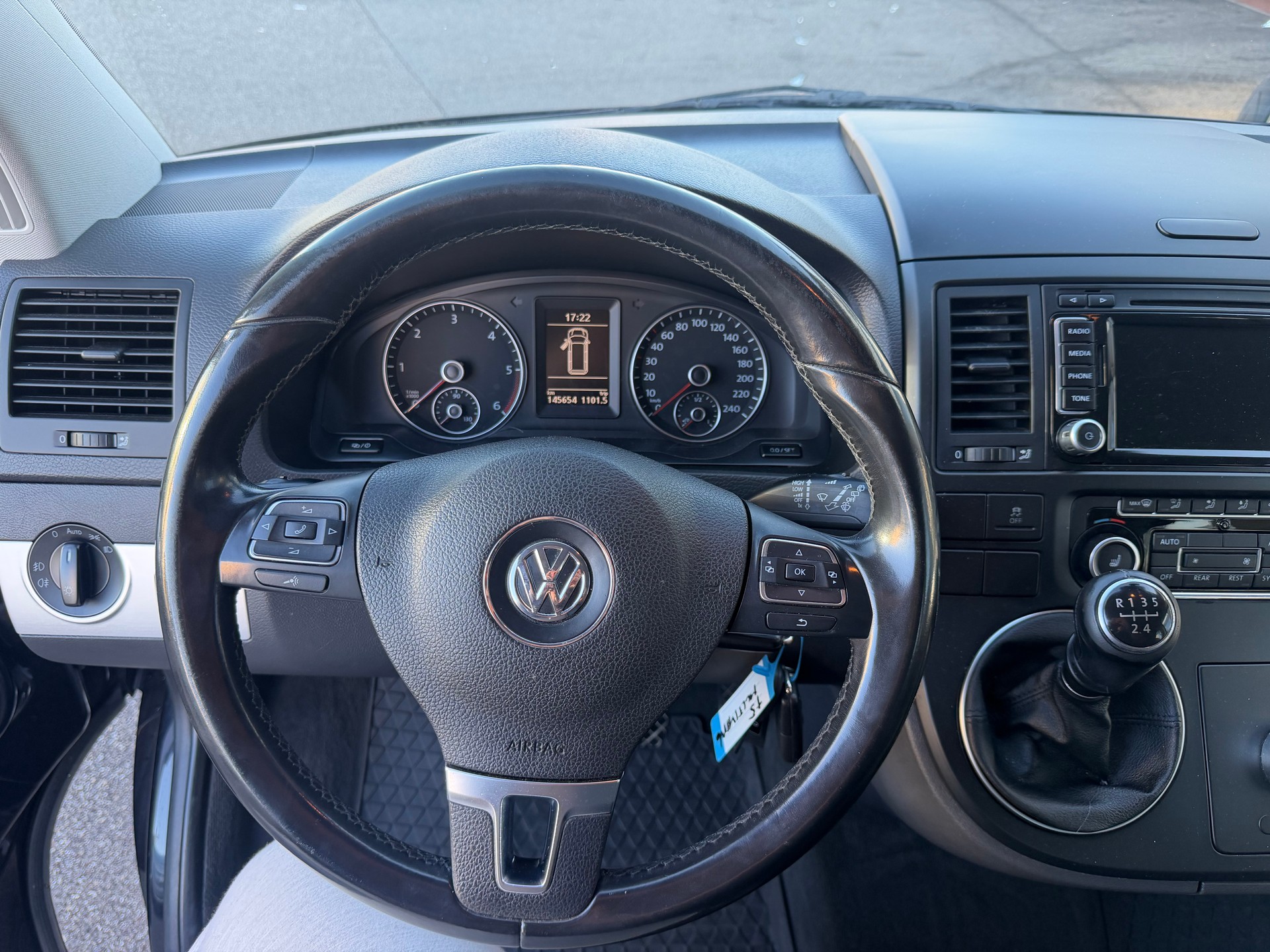 VW T5 Multivan 2.0 TDI CR Comfortline-image-13