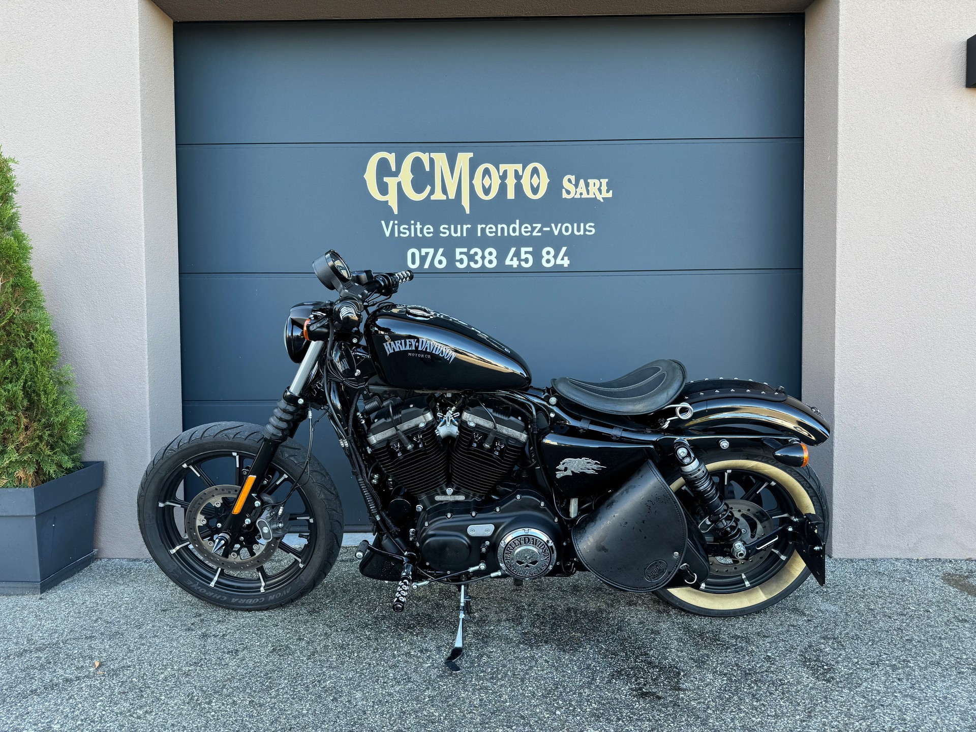 HARLEY-DAVIDSON XL 883 N Sportster Iron ABS (35 kW Possible)-image-6
