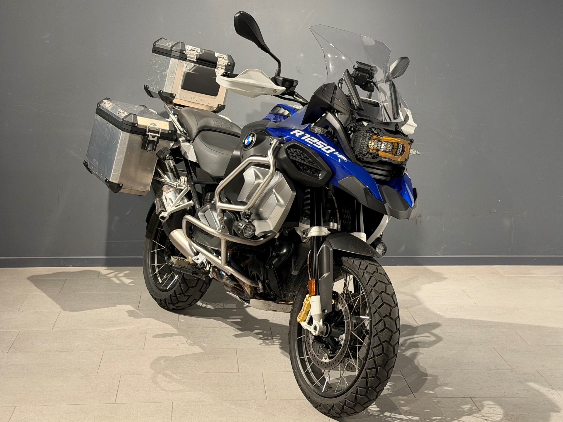 BMW R 1250 GS Adventure ABS-image-1