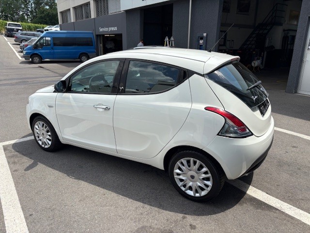 LANCIA Ypsilon 0.9 TwinAir Gold S/S-image-7