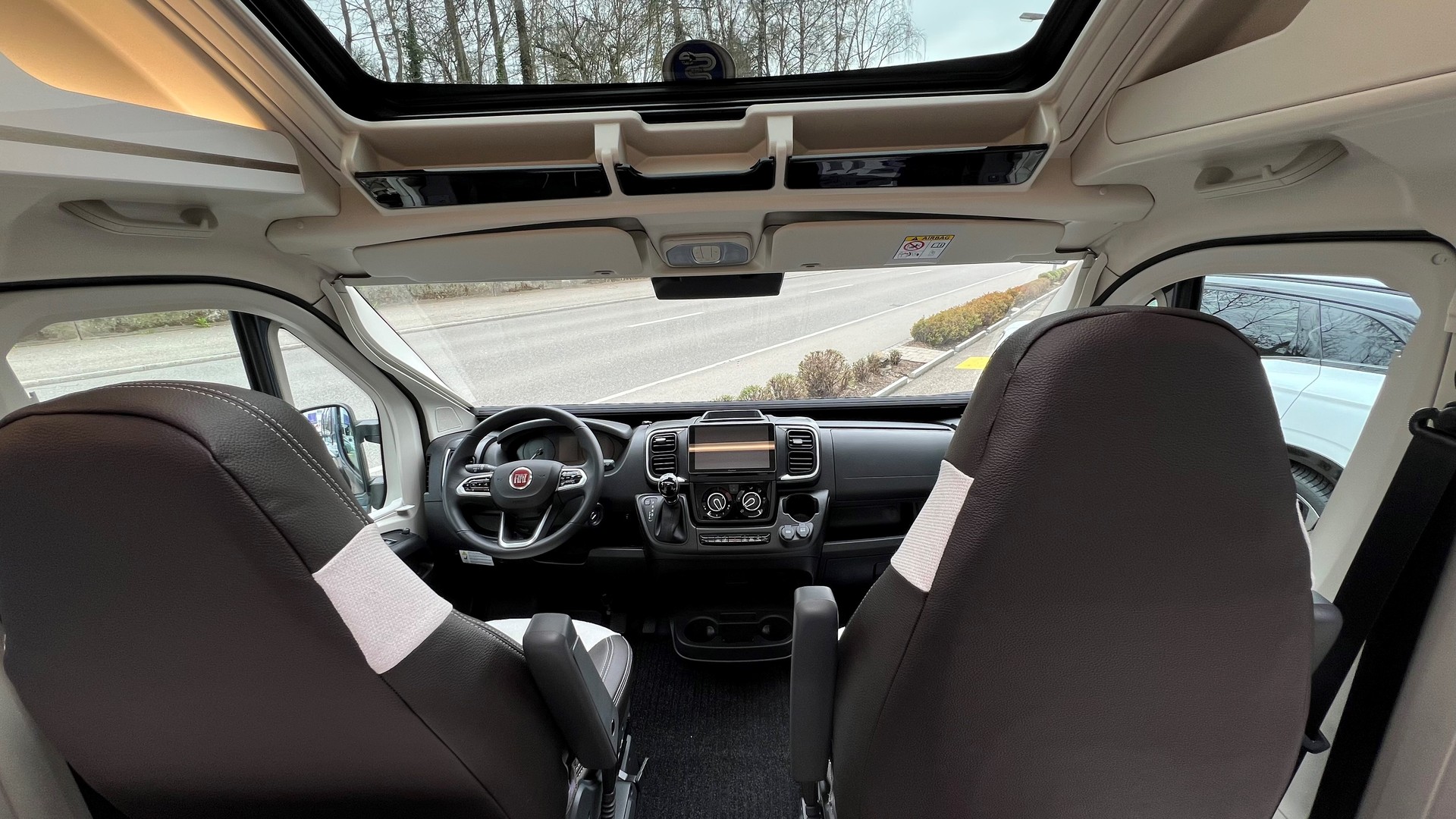 ELNAGH E-Van K2 Premium-image-9