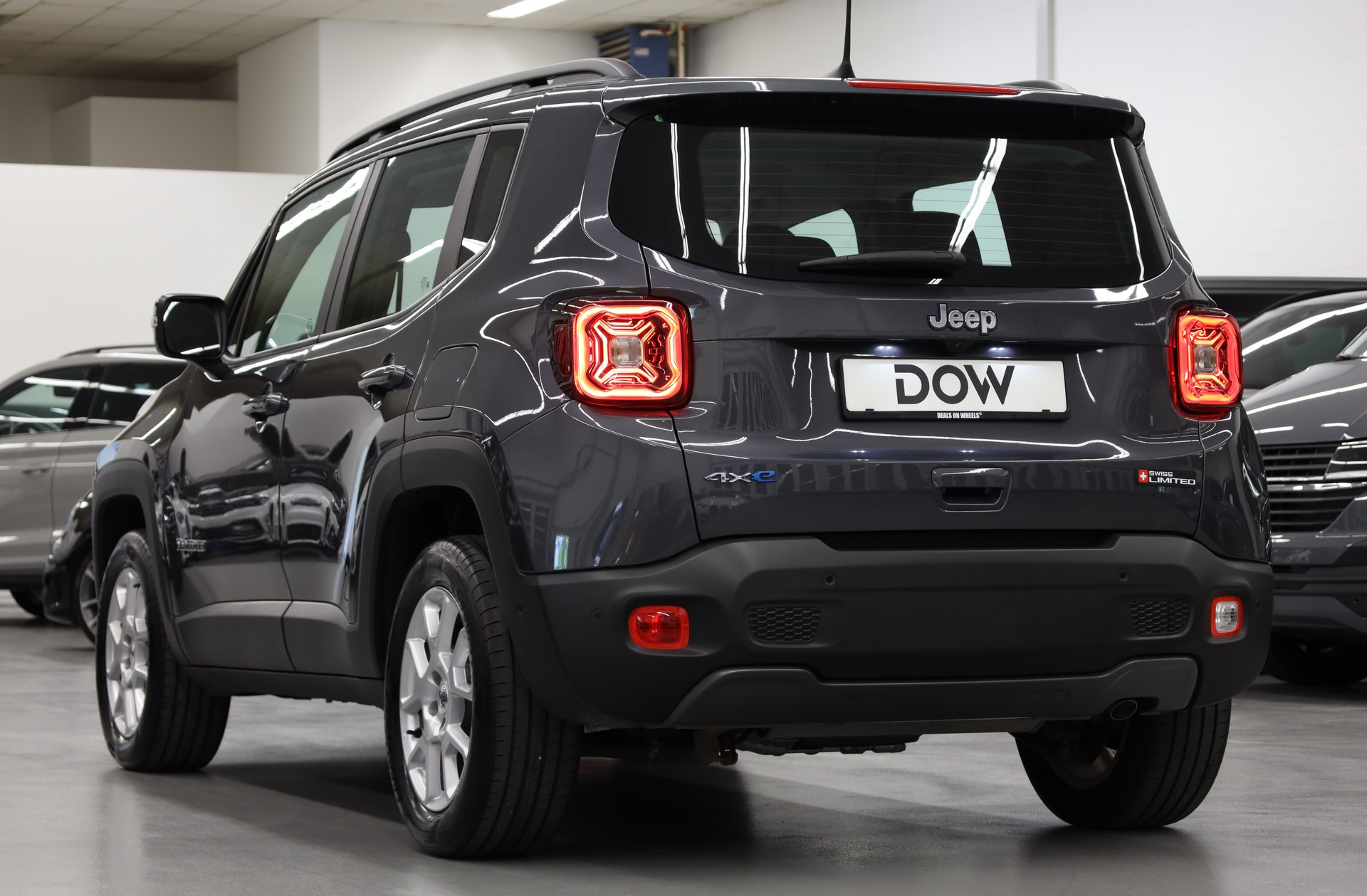 JEEP Renegade 1.3 Swiss Limited 4xe-image-6