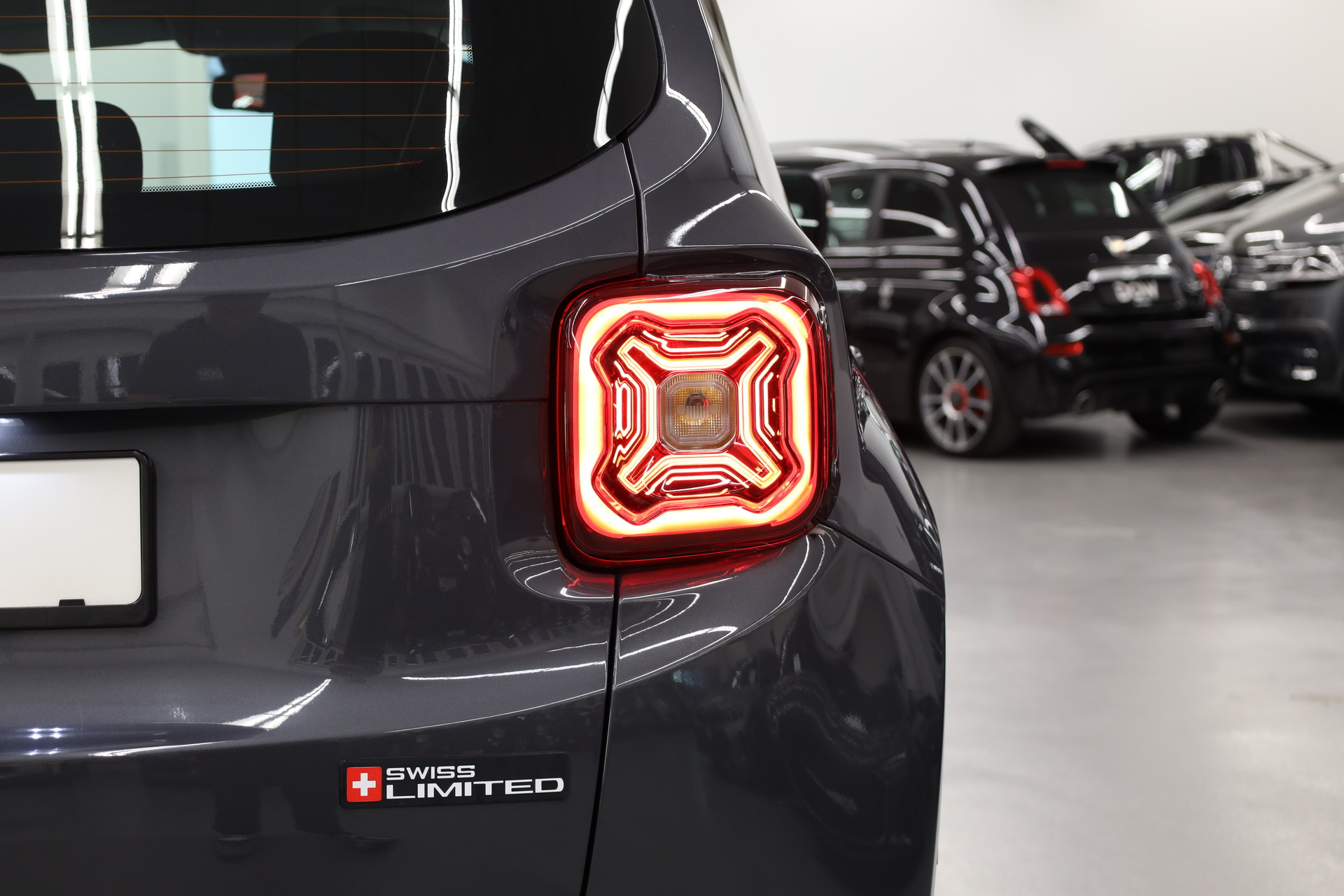 JEEP Renegade 1.3 Swiss Limited 4xe-image-7