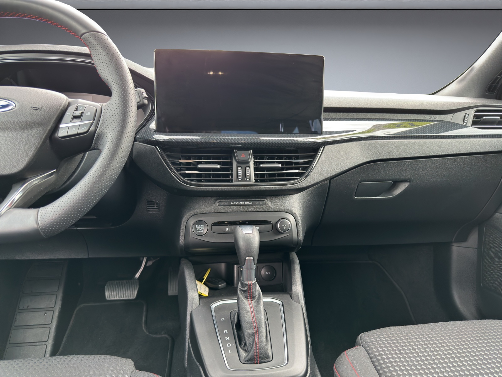 FORD Focus Station Wagon 1.0i EcoB Hybrid 155 ST-Line-image-9