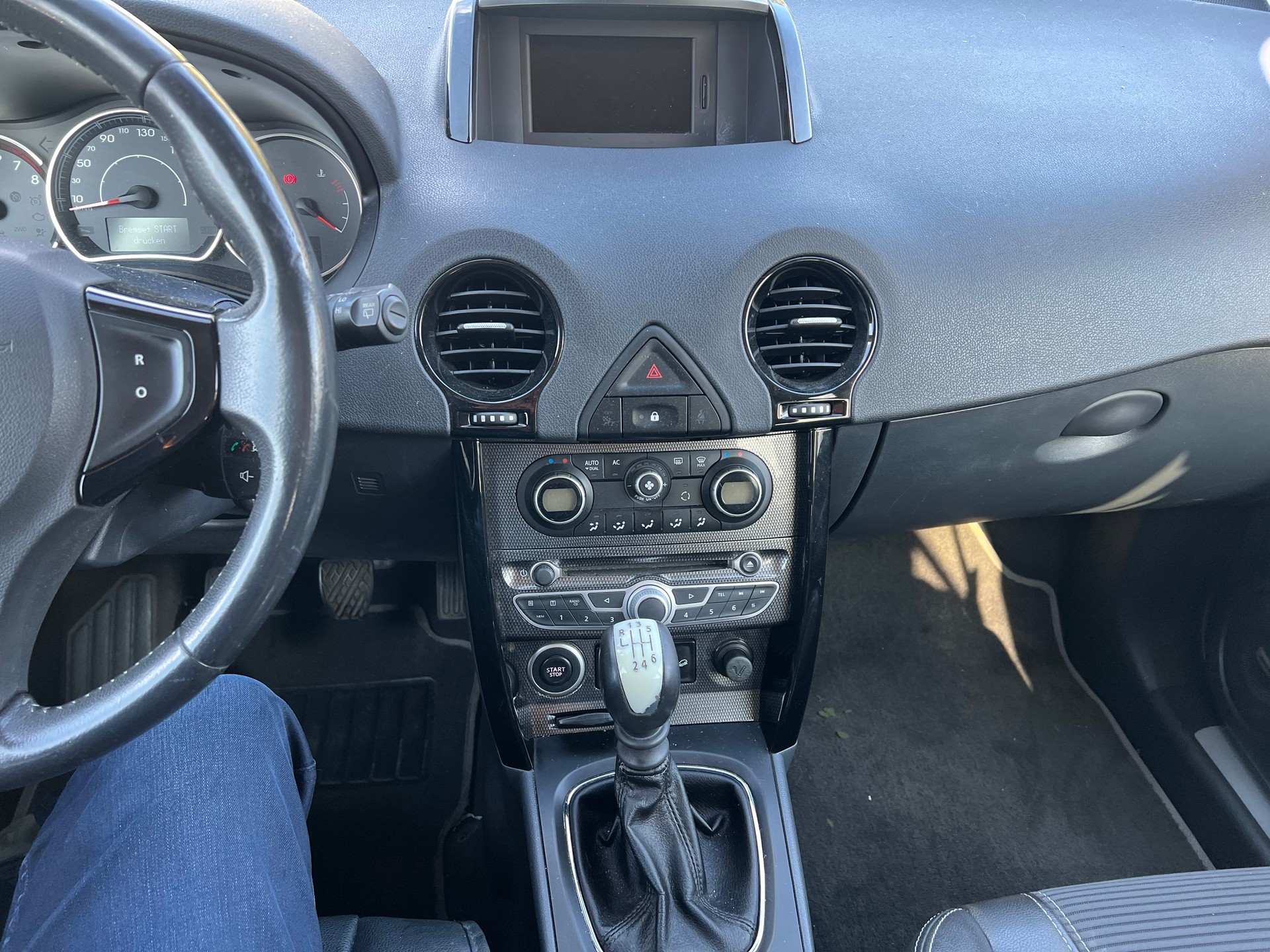 RENAULT Trafic 1.6 ENERGY TwinT. dCi140 2.9t Business L1H1-image-10