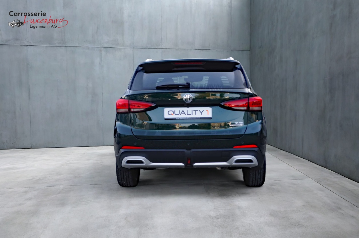 MG ZS 1.5 HEV Luxury-showroom-element-3