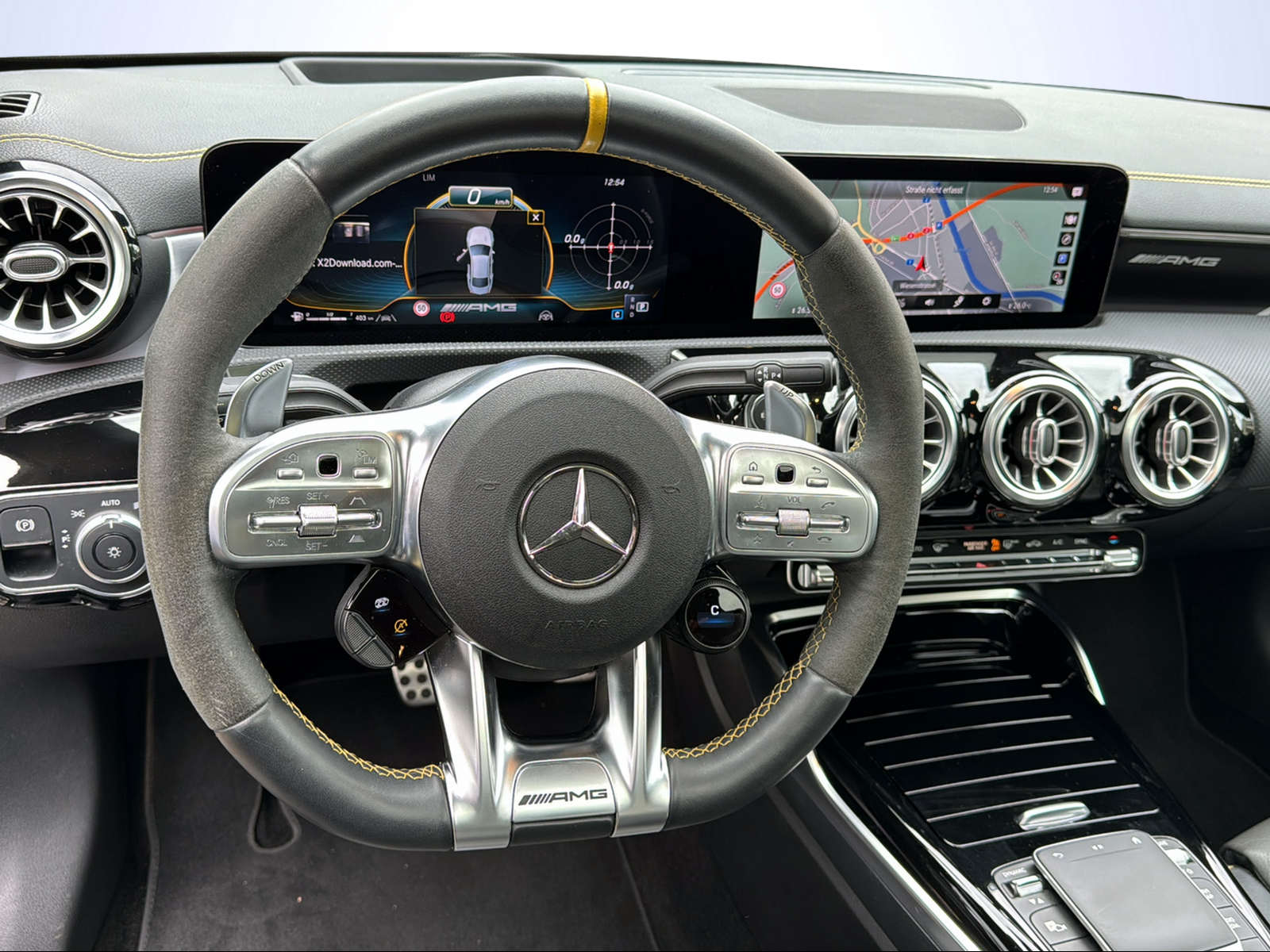 MERCEDES-BENZ CLA 45 S AMG 4Matic+ 8G-DCT-image-11