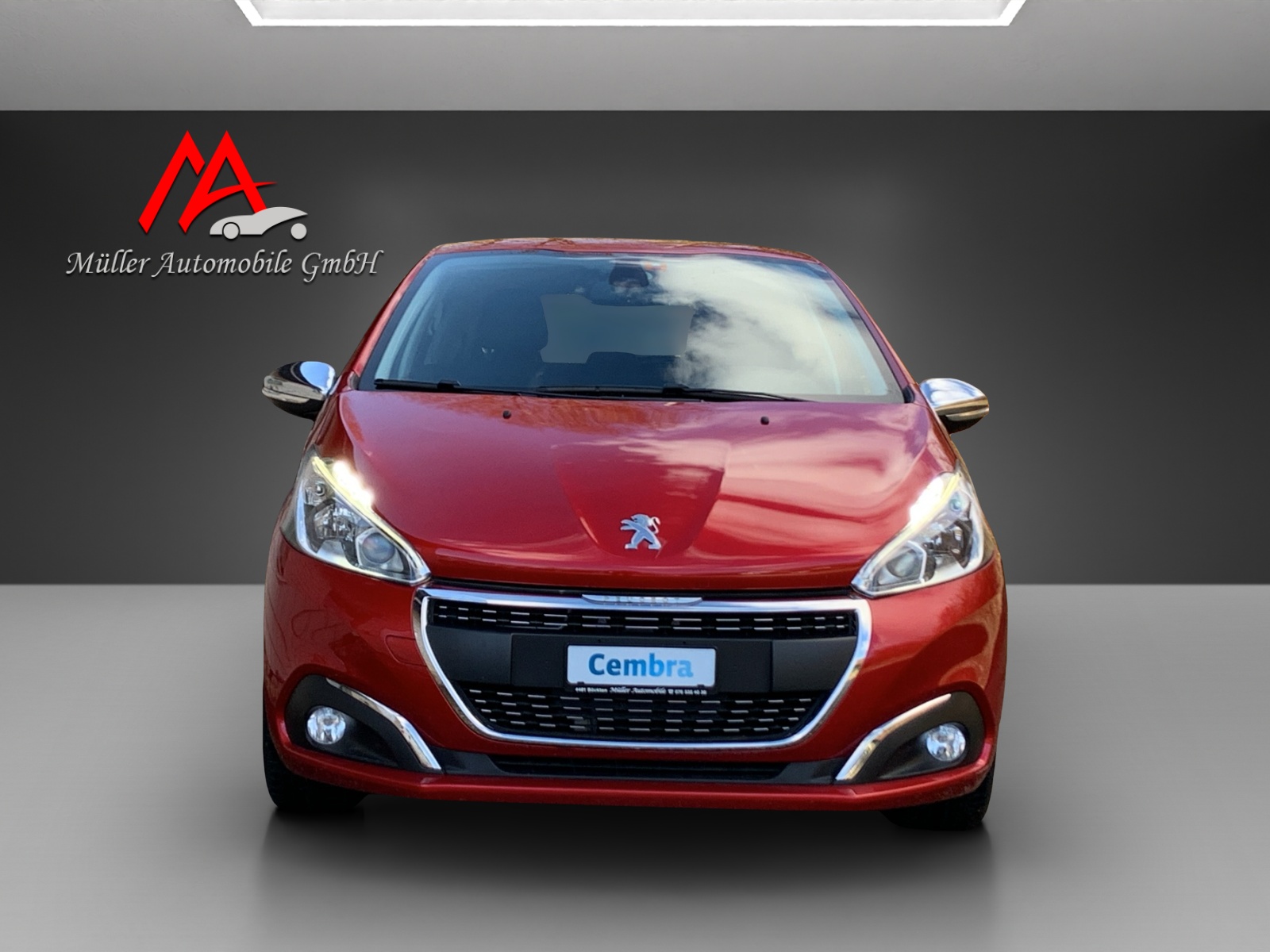 PEUGEOT 208 1.2 PureTech Signature-showroom-element-2