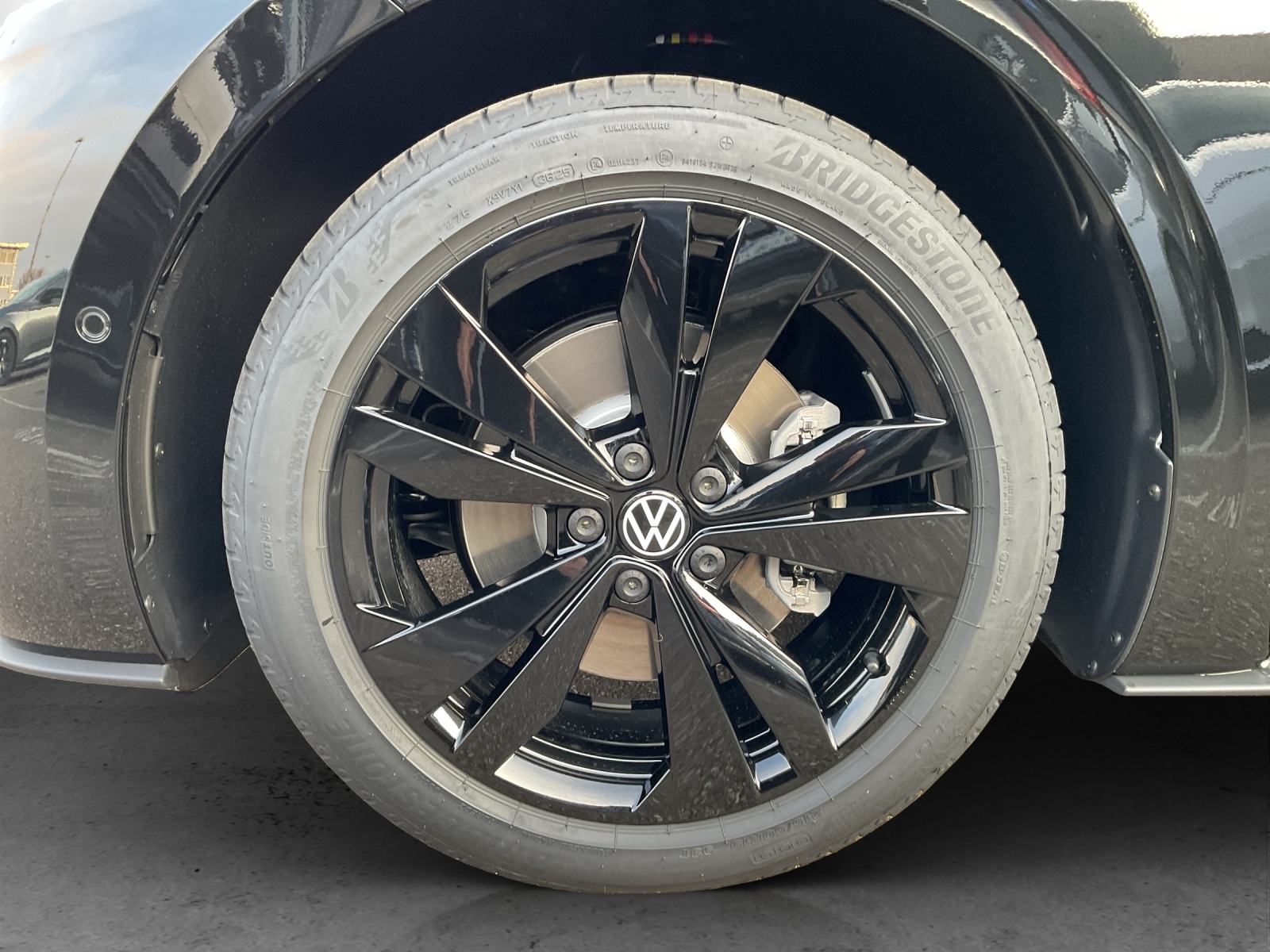 VW ID.3 Pro 59 kWh Pro United-image-12