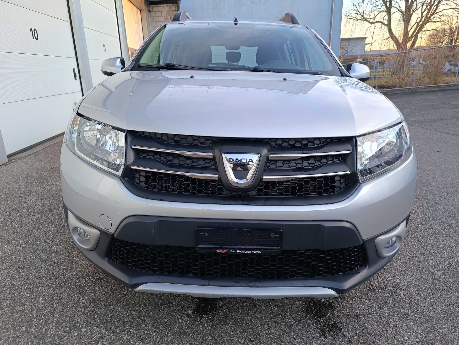 DACIA Sandero Tce 90 Stepway Lauréate-image-2