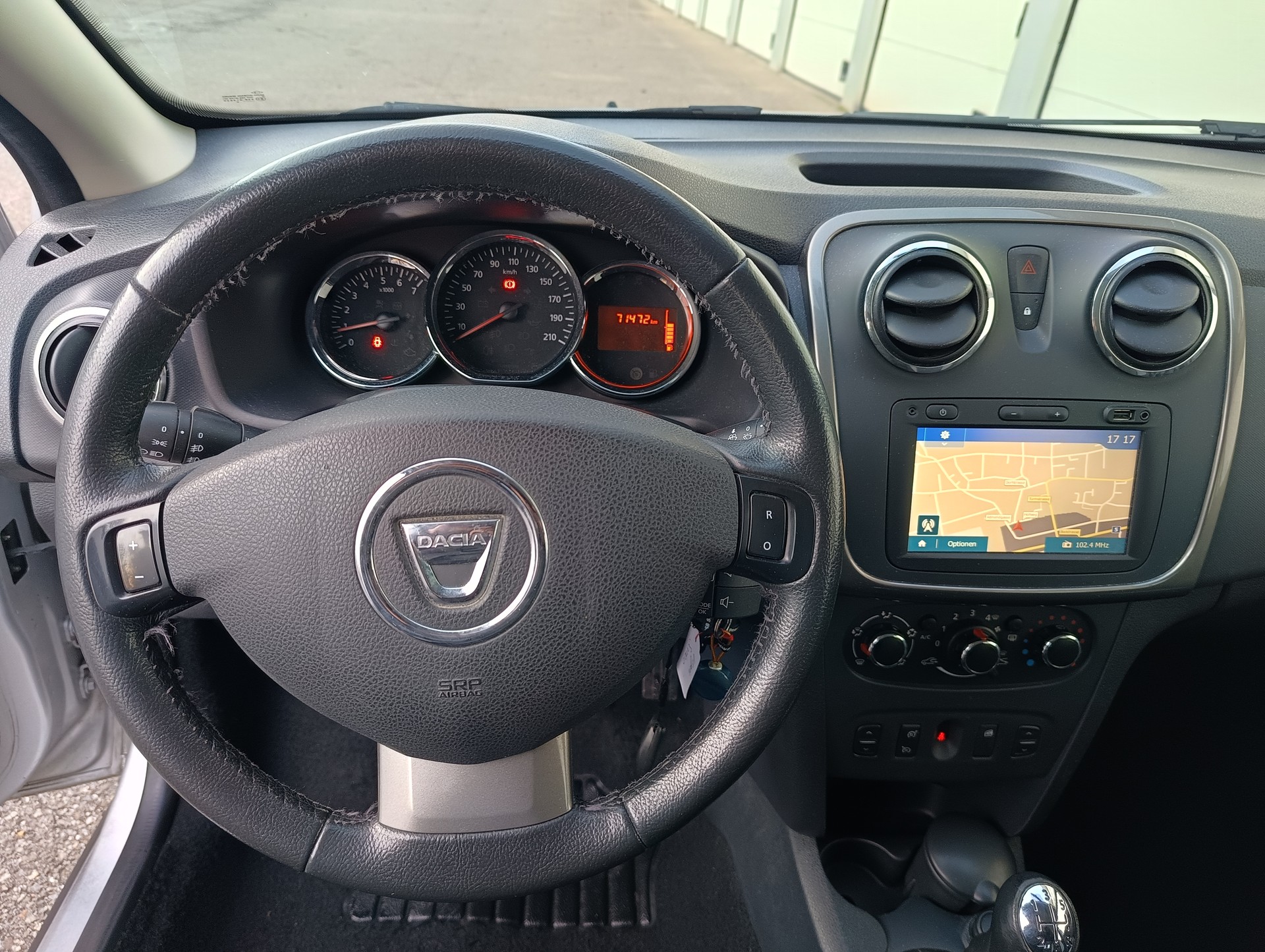 DACIA Sandero Tce 90 Stepway Lauréate-image-13
