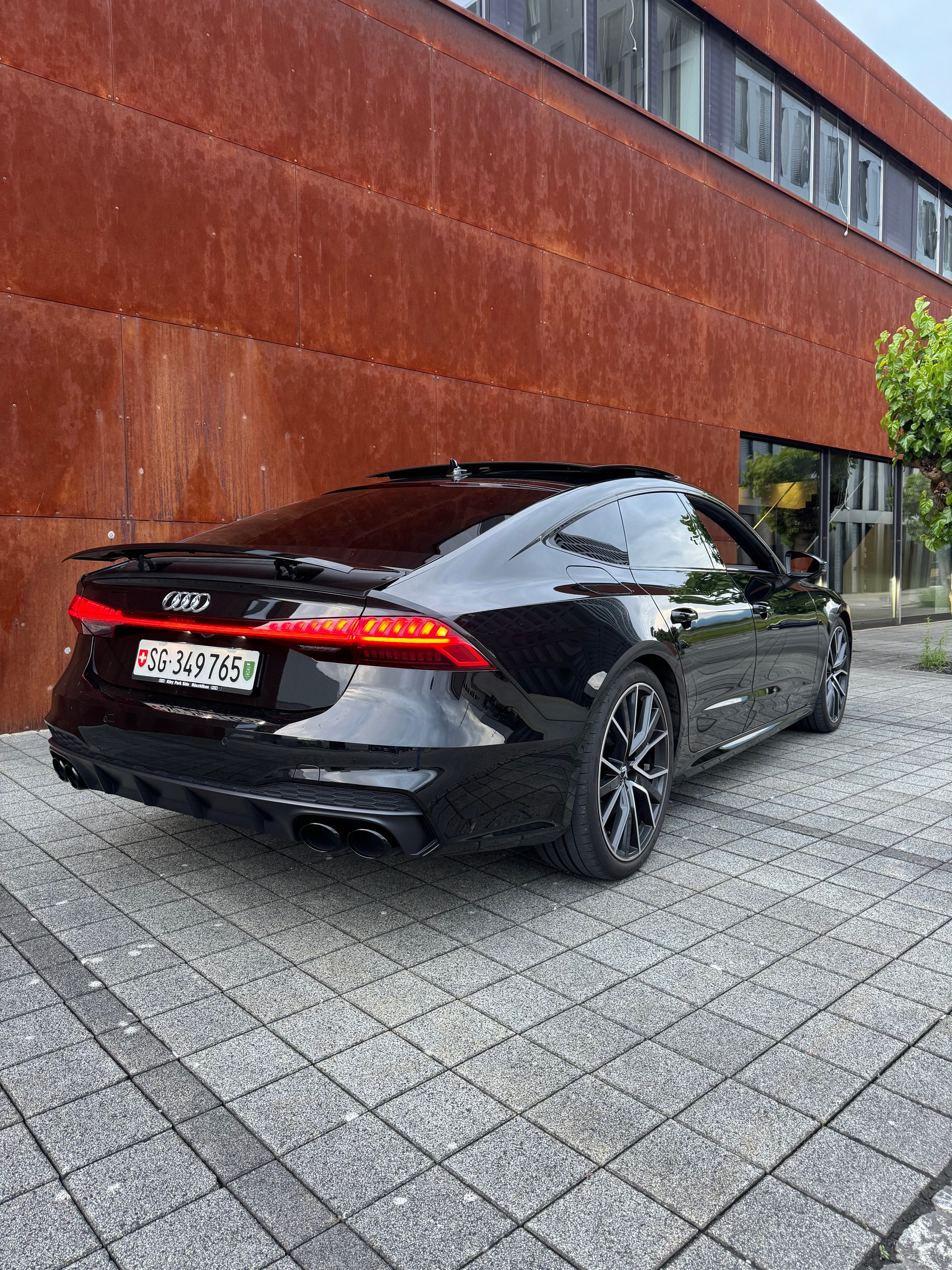 AUDI S7 Sportback TDI quattro S-tronic-image-1