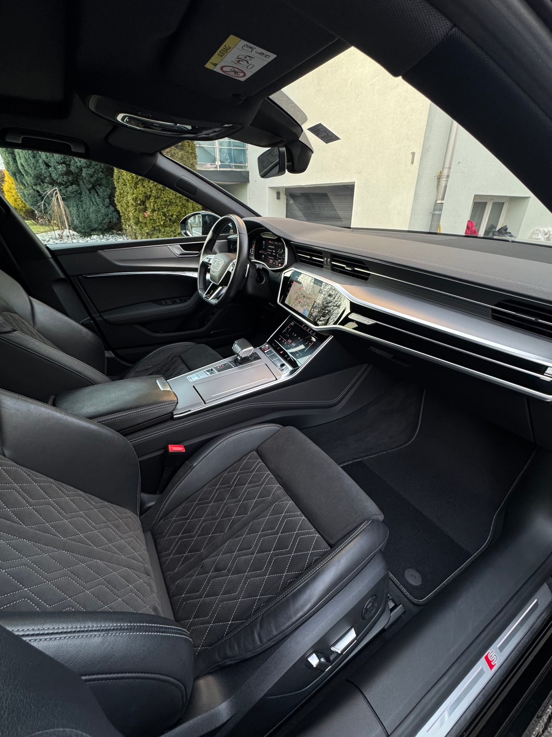 AUDI S7 Sportback TDI quattro S-tronic-image-9