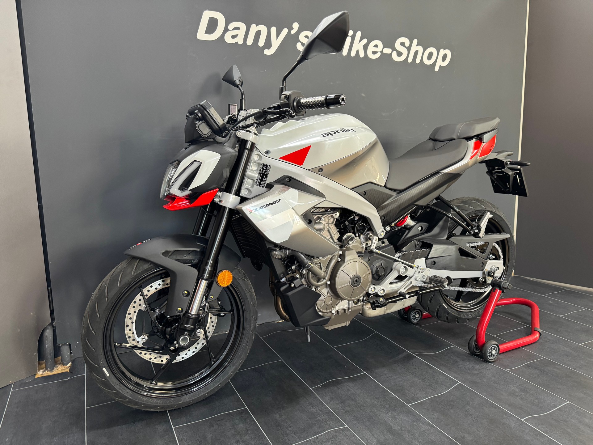 APRILIA Tuono 457 (35kW) E5+-image-1