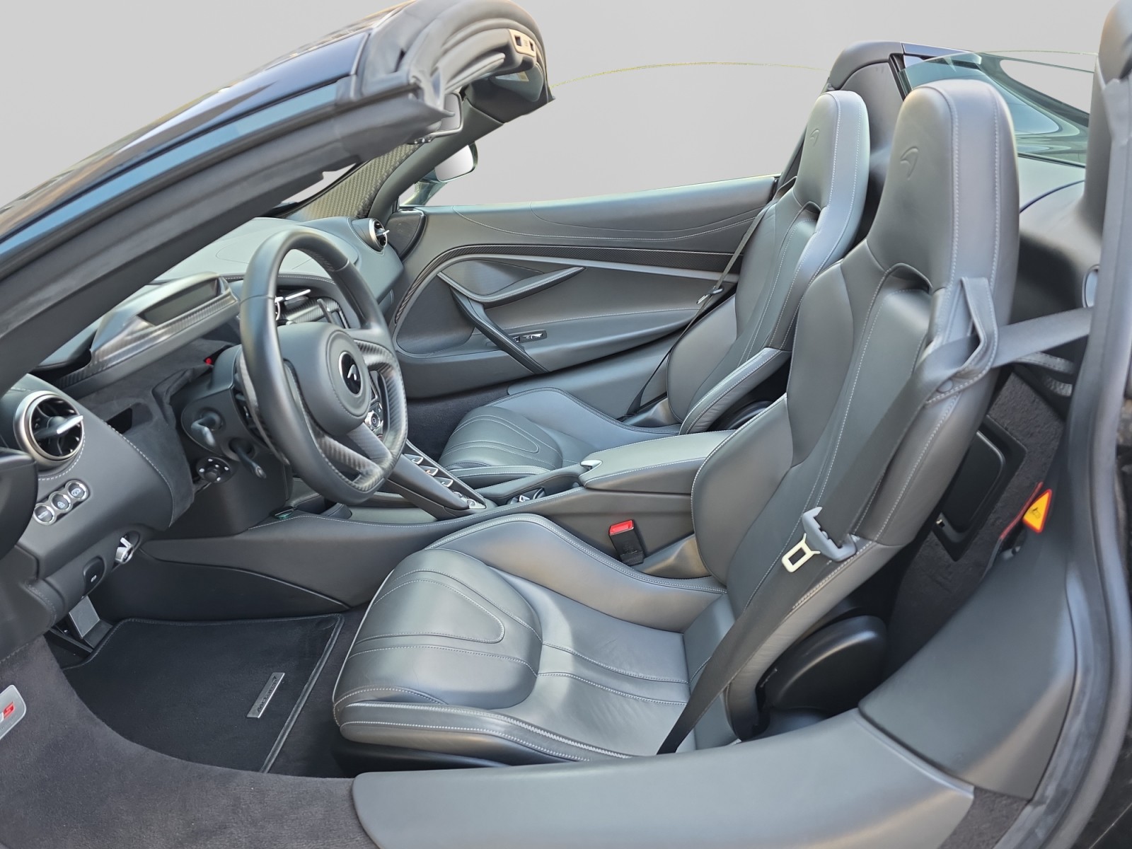McLAREN 720S Spider Luxury 4.0 V8 SSG-image-9