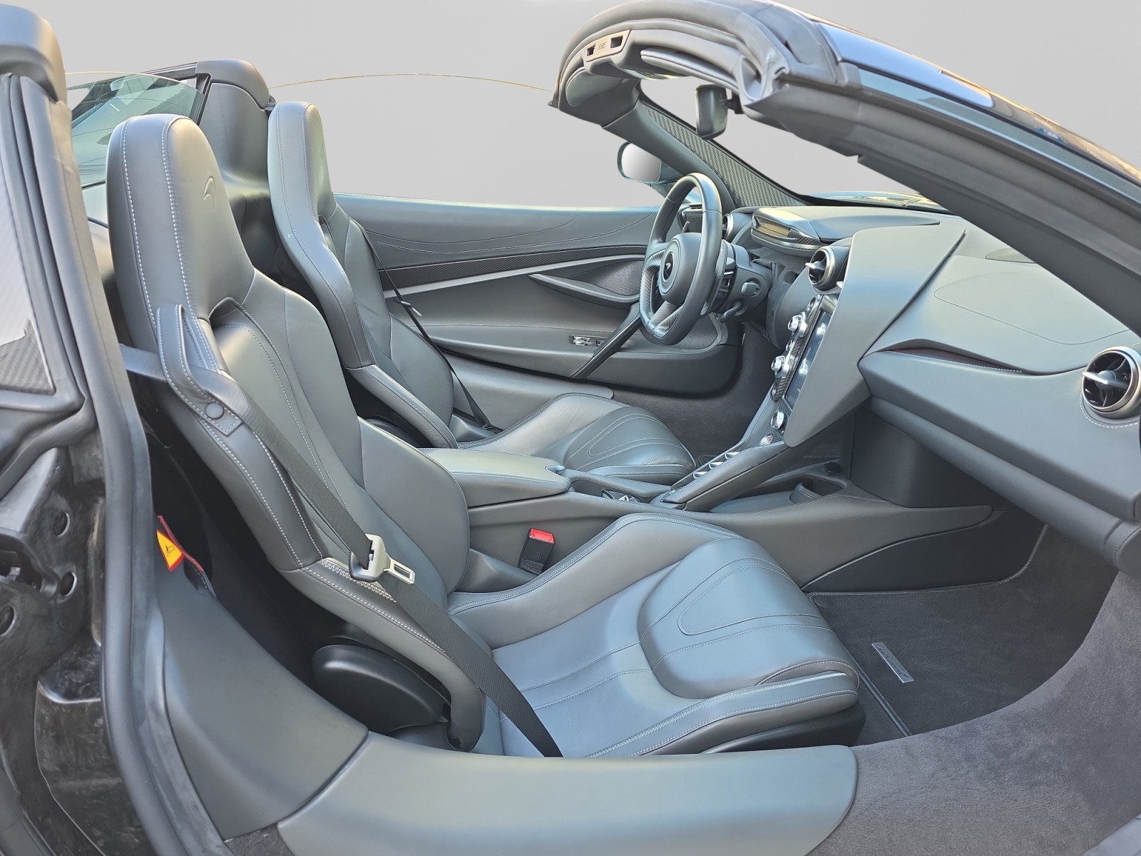McLAREN 720S Spider Luxury 4.0 V8 SSG-image-16