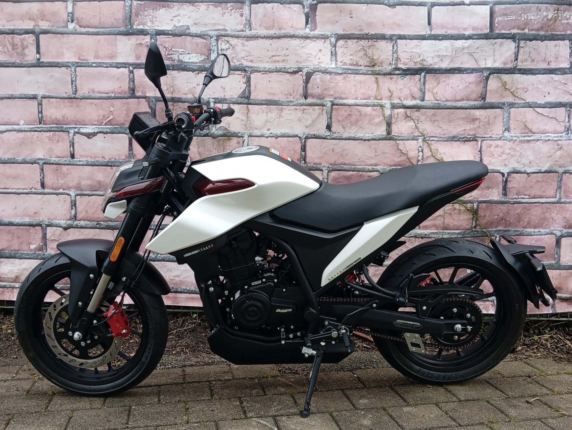 MALAGUTI Drakon 125 ABS-image-1