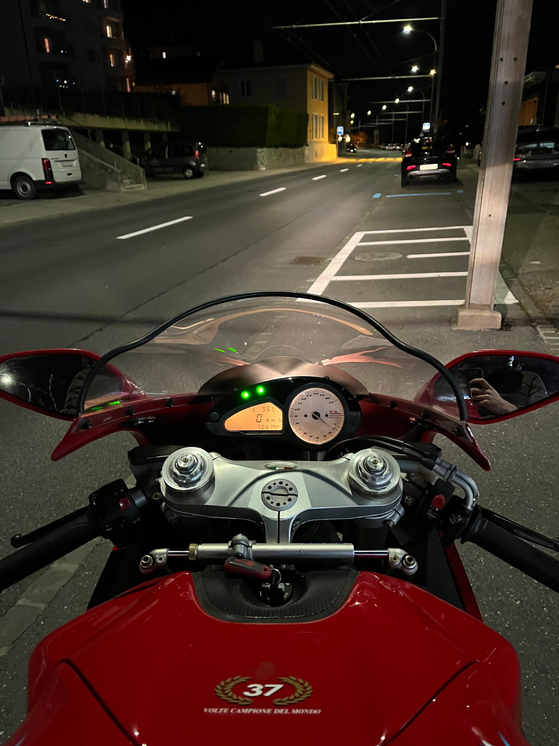 MV AGUSTA F4 1000 S-image-4