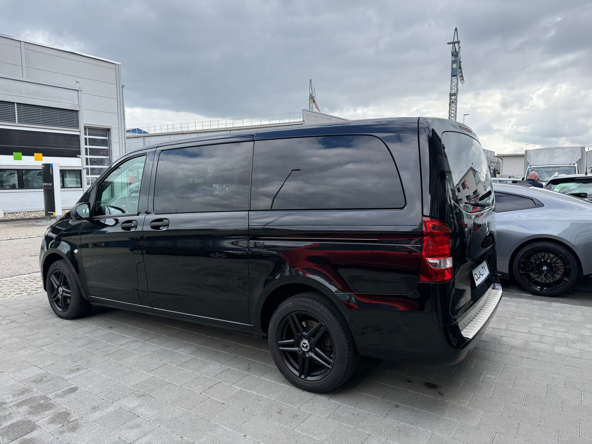 MERCEDES-BENZ Vito 116 CDI Lang Select Tourer 9 Platz 4Matic 9G-Tronic-image-7