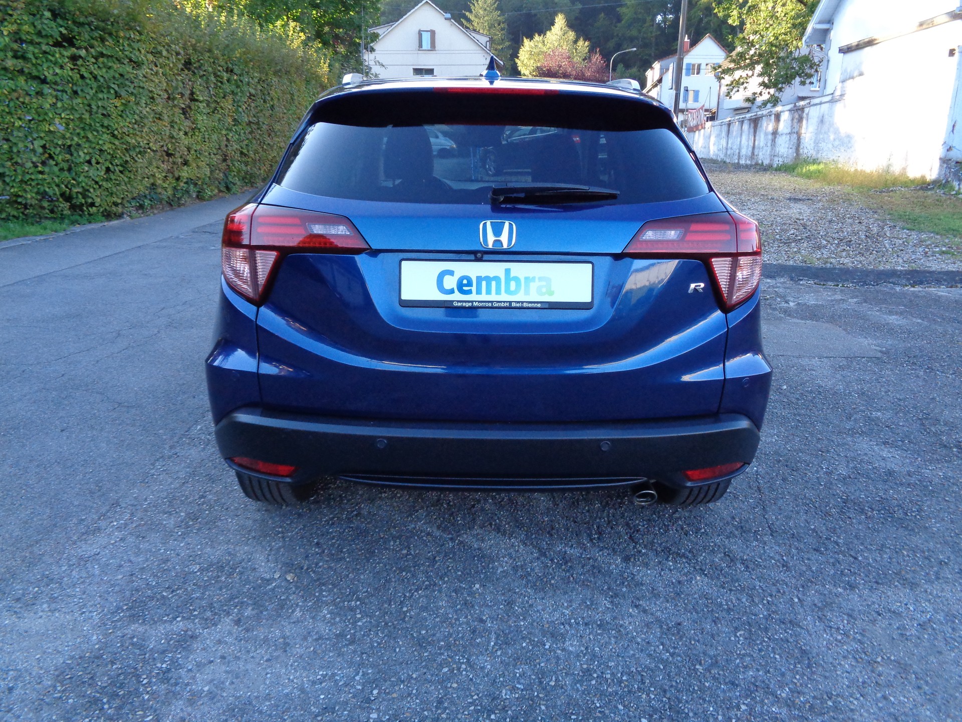 HONDA HR-V 1.6i-DTEC Executive-image-3