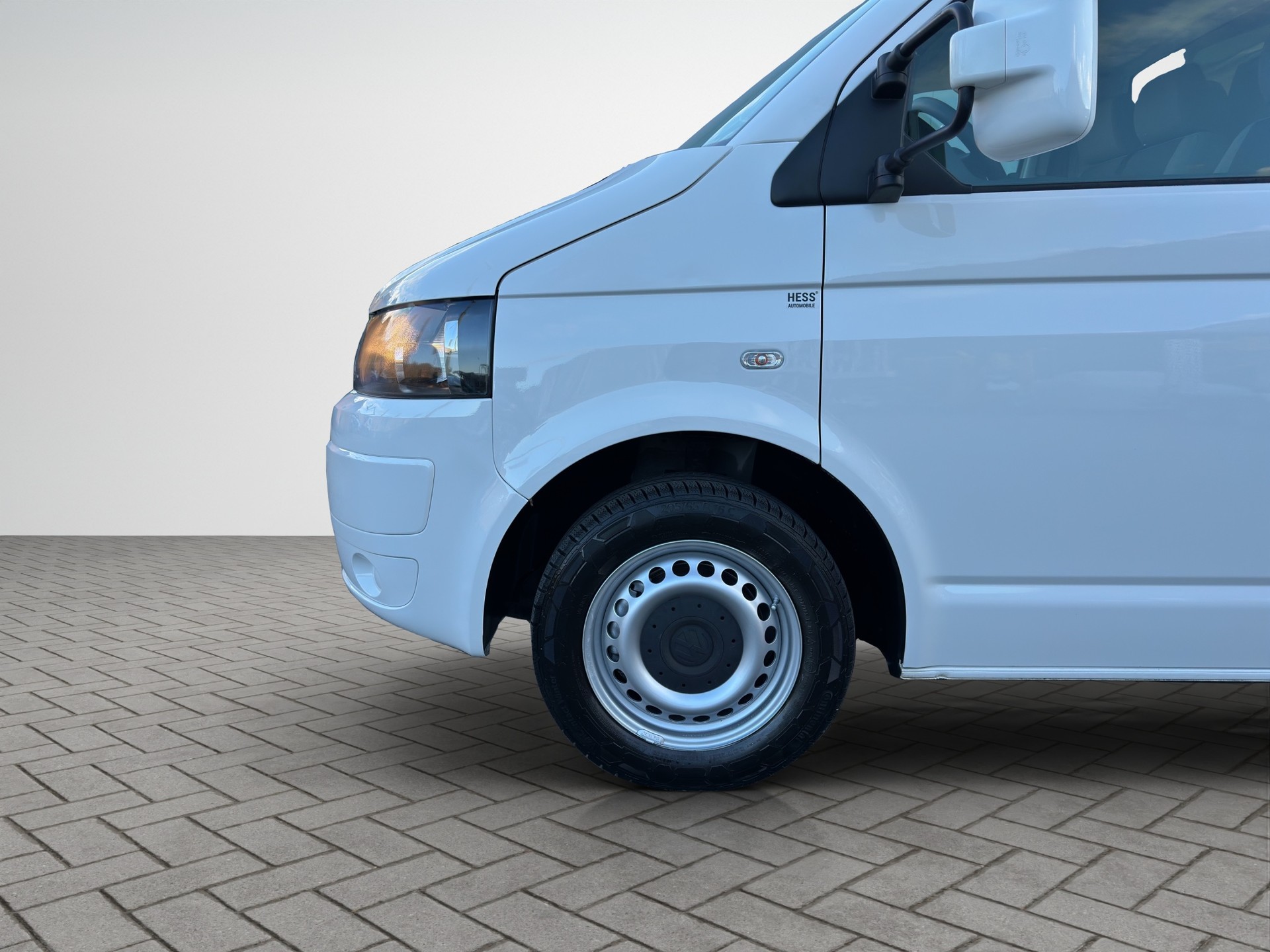 VW T5 2.0 TDI DSG-image-15