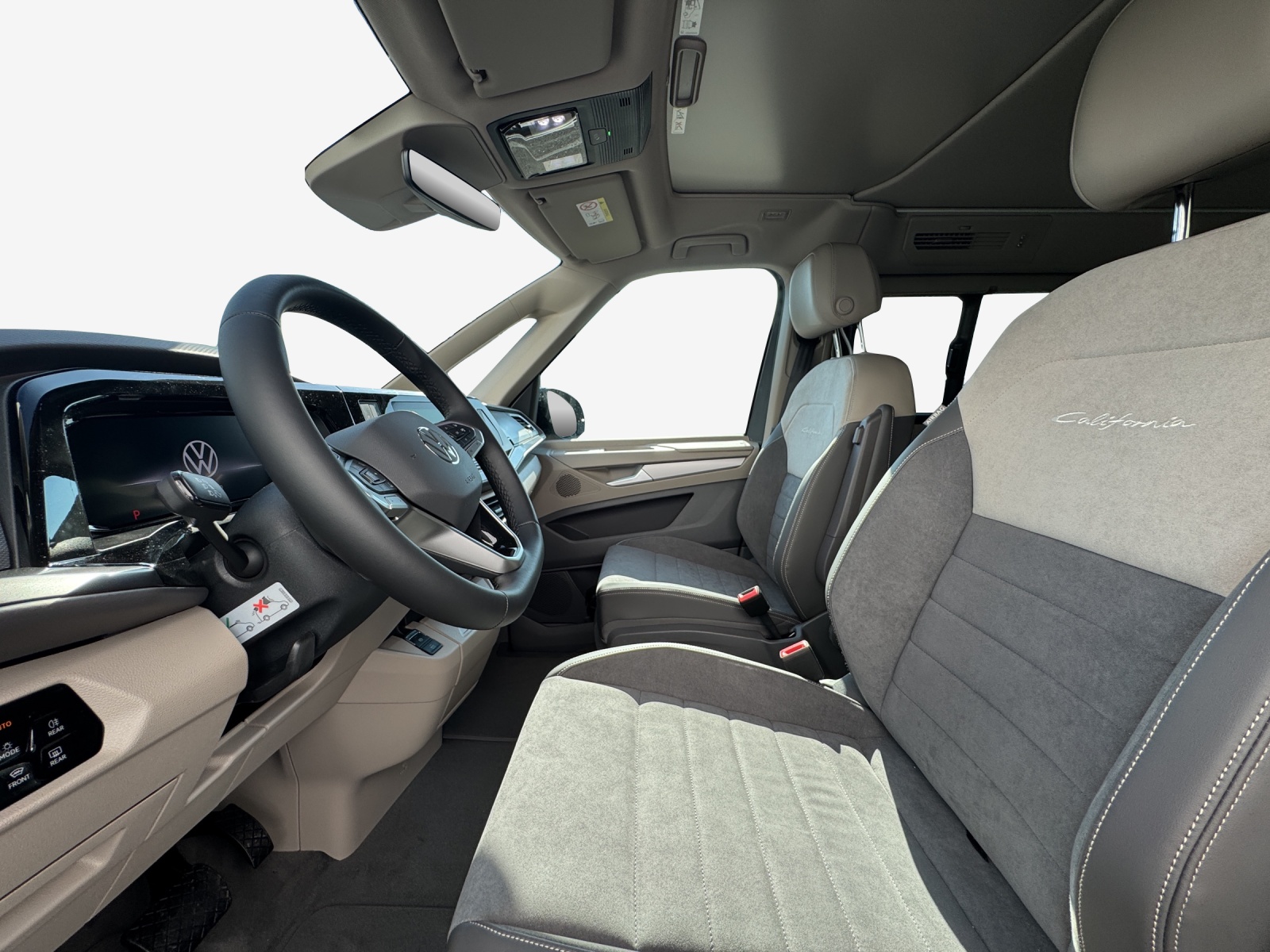 VW California 2.0 TDI Beach Tour-image-7