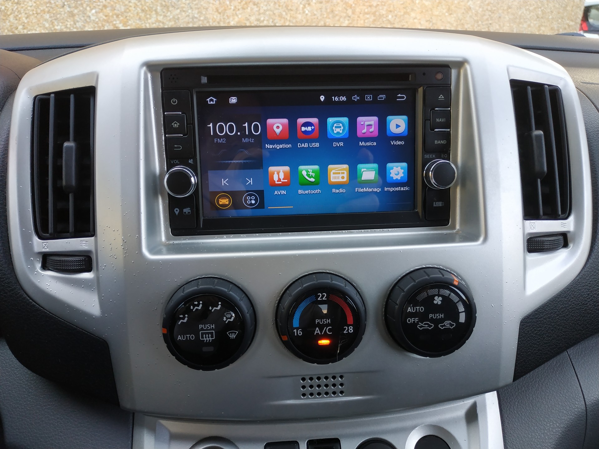 NISSAN NV200 1.5 dCi 110 Premium-image-15