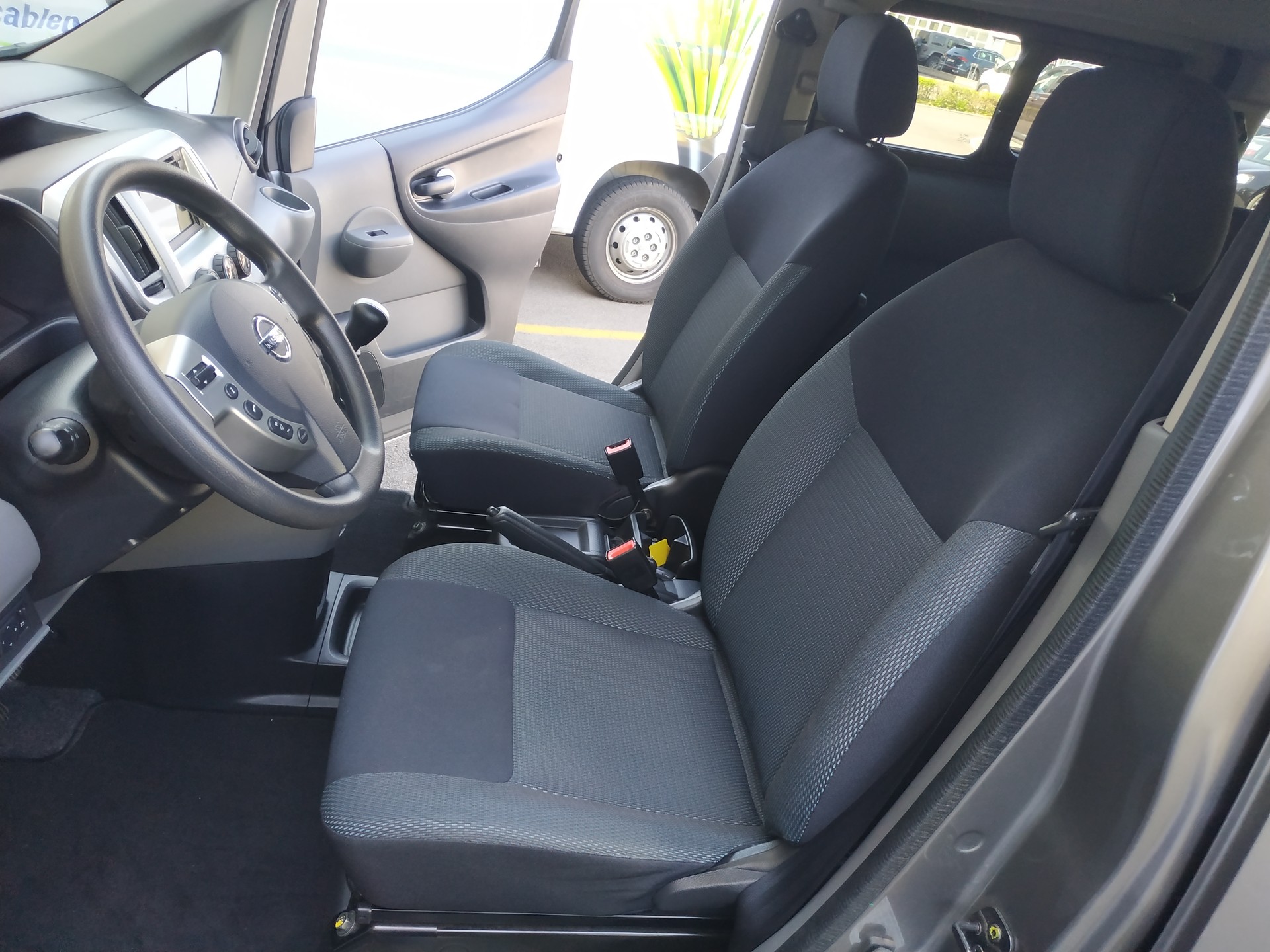 NISSAN NV200 1.5 dCi 110 Premium-image-12